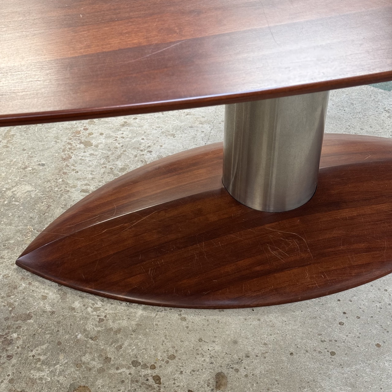 Contemporary Dining Table "Oscar"