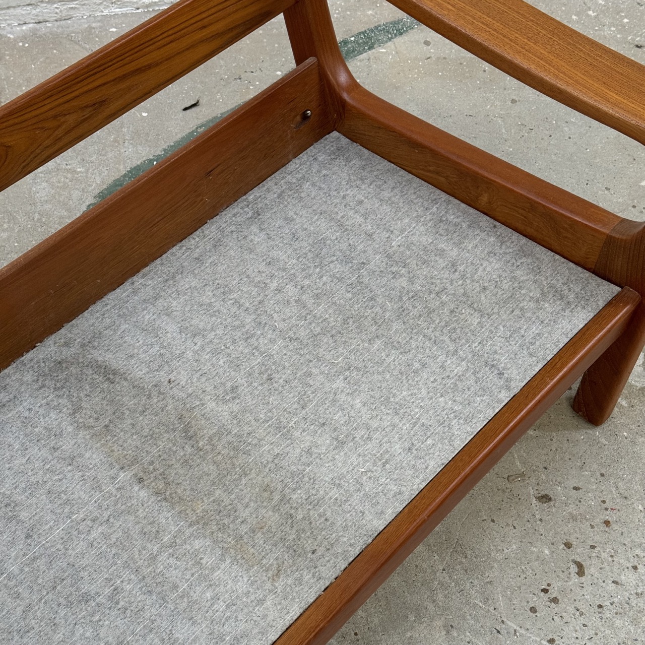 Vintage Sofa 