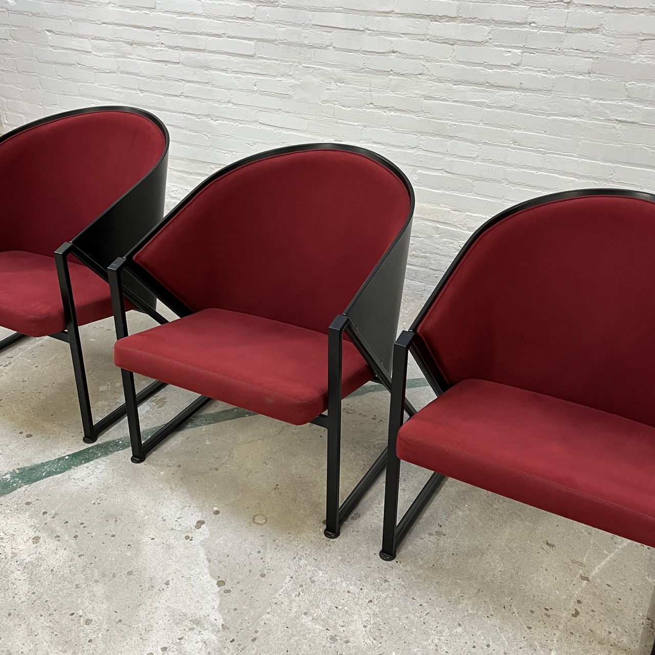 "Mondi" Vintage Easy Chairs Model 