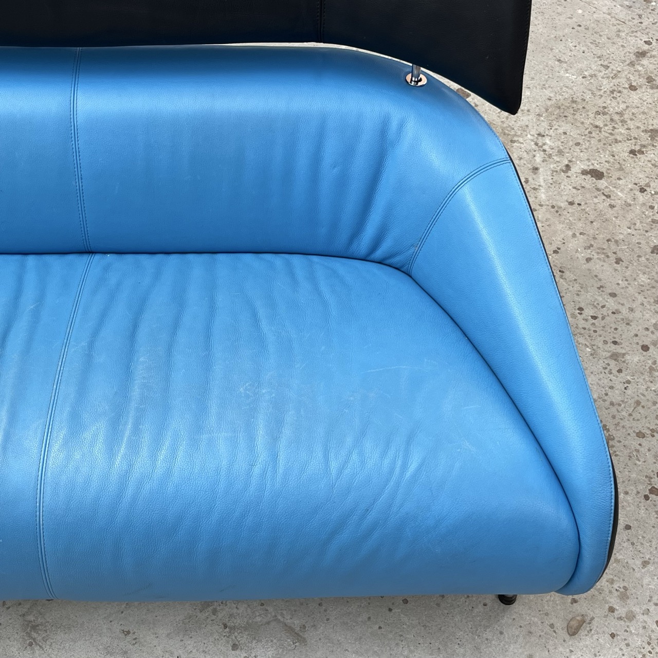 Vintage Sofa "Solymi" 