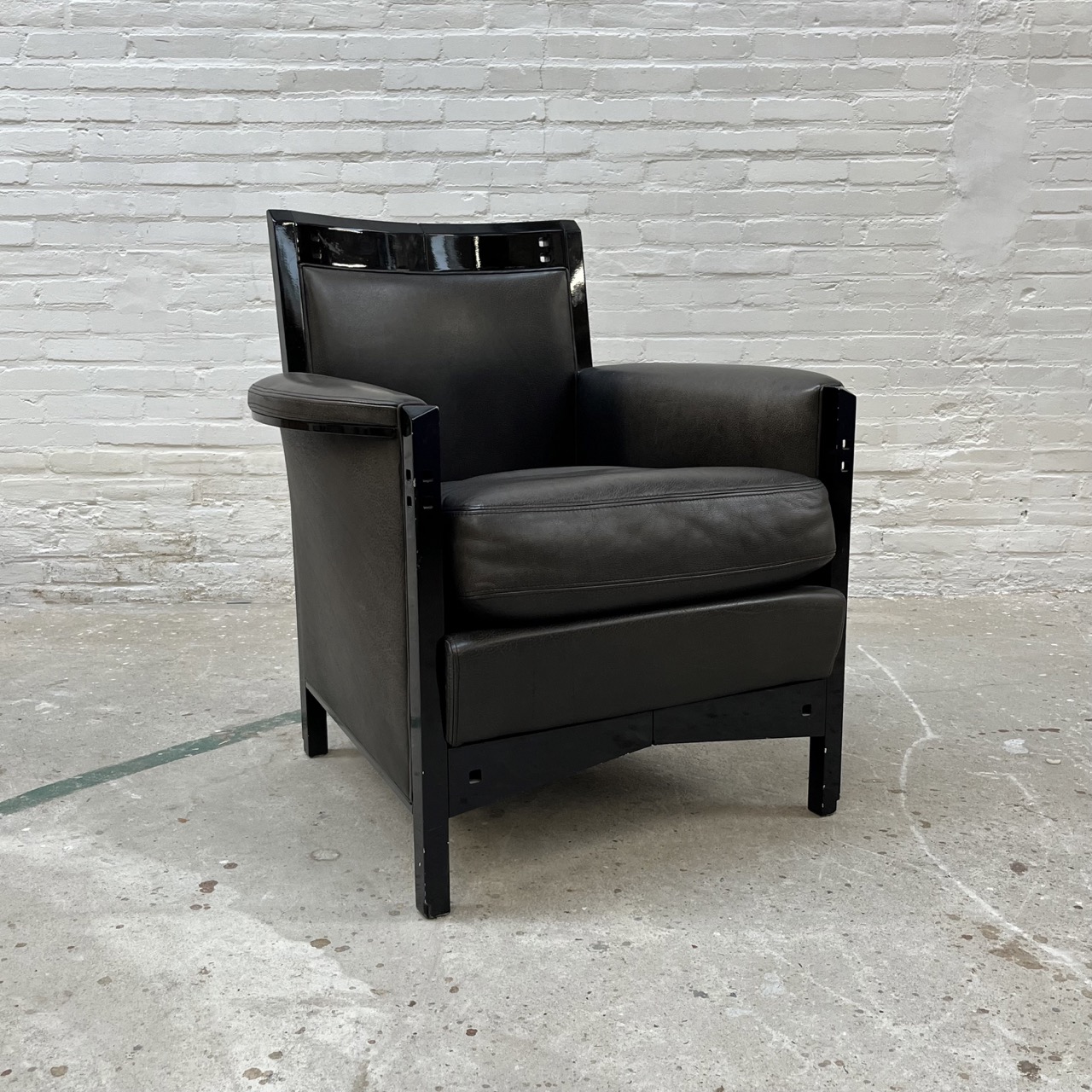 "Peggy" Easy Chair "Peggy" Easy Chair