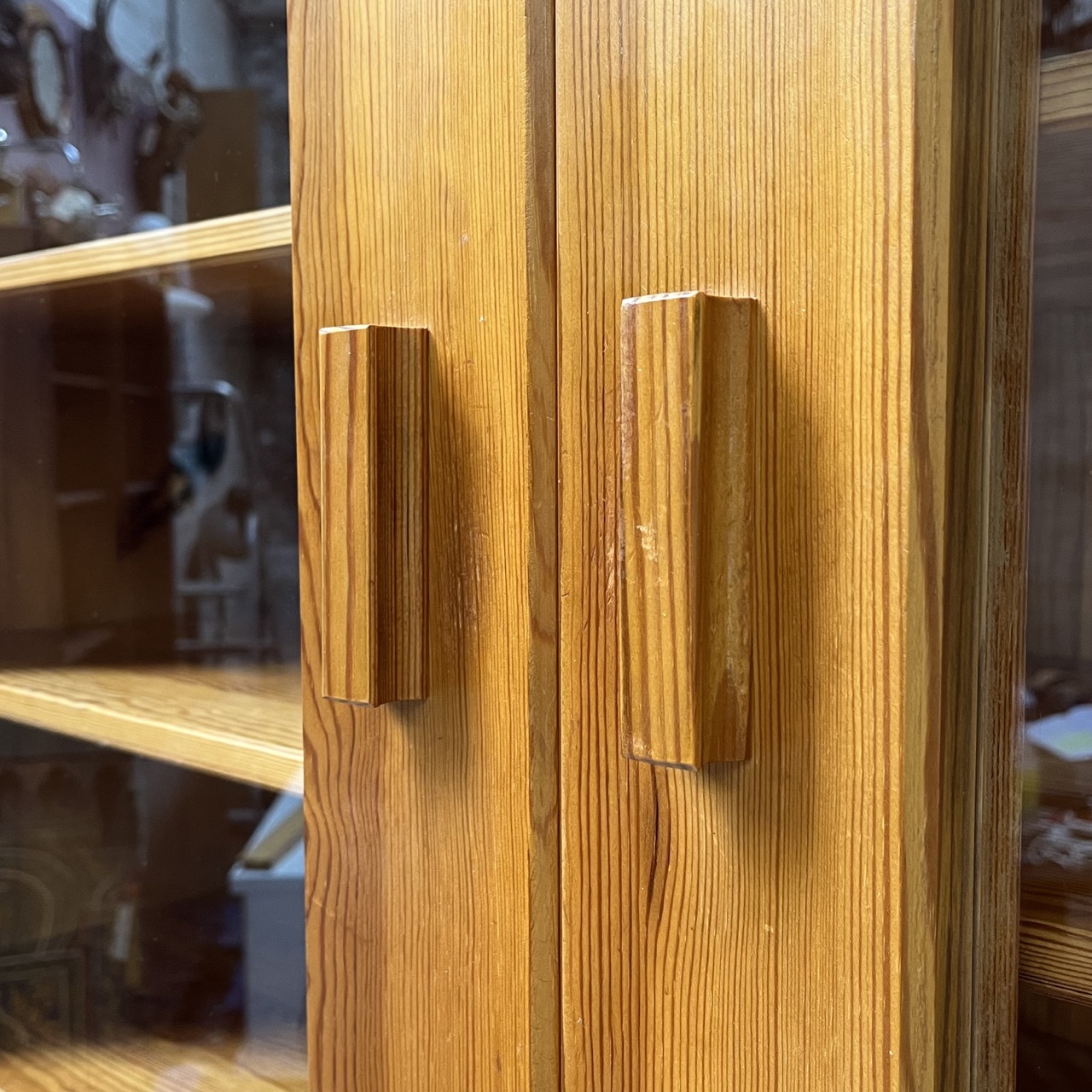 Vintage Cabinet 