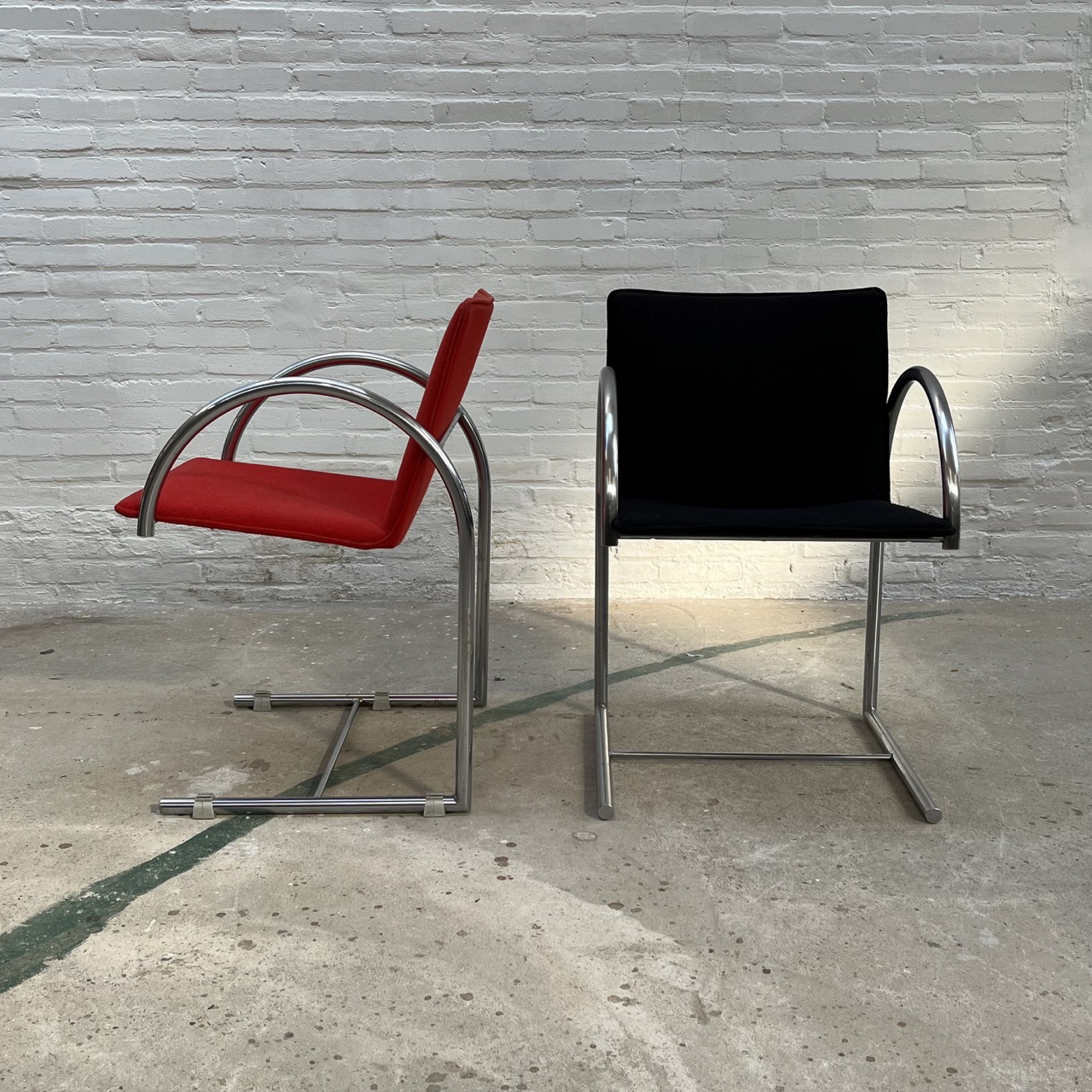 "Cirkel" Arm Chairs