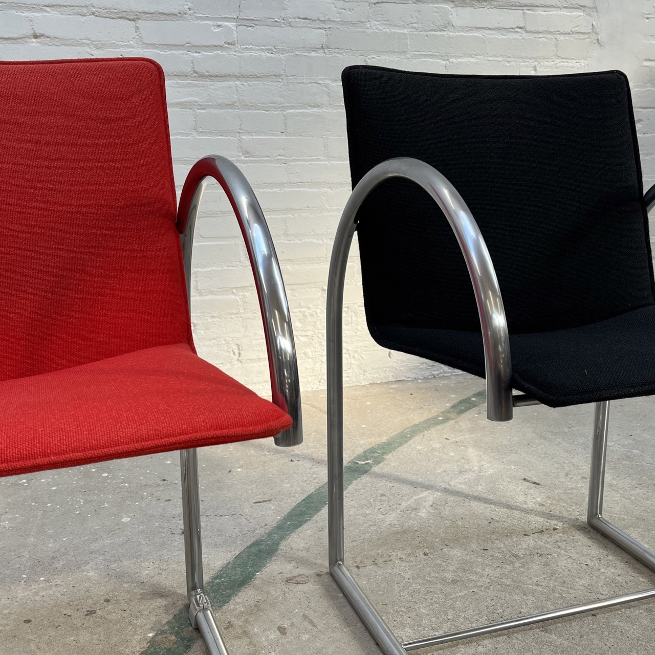 "Cirkel" Arm Chairs