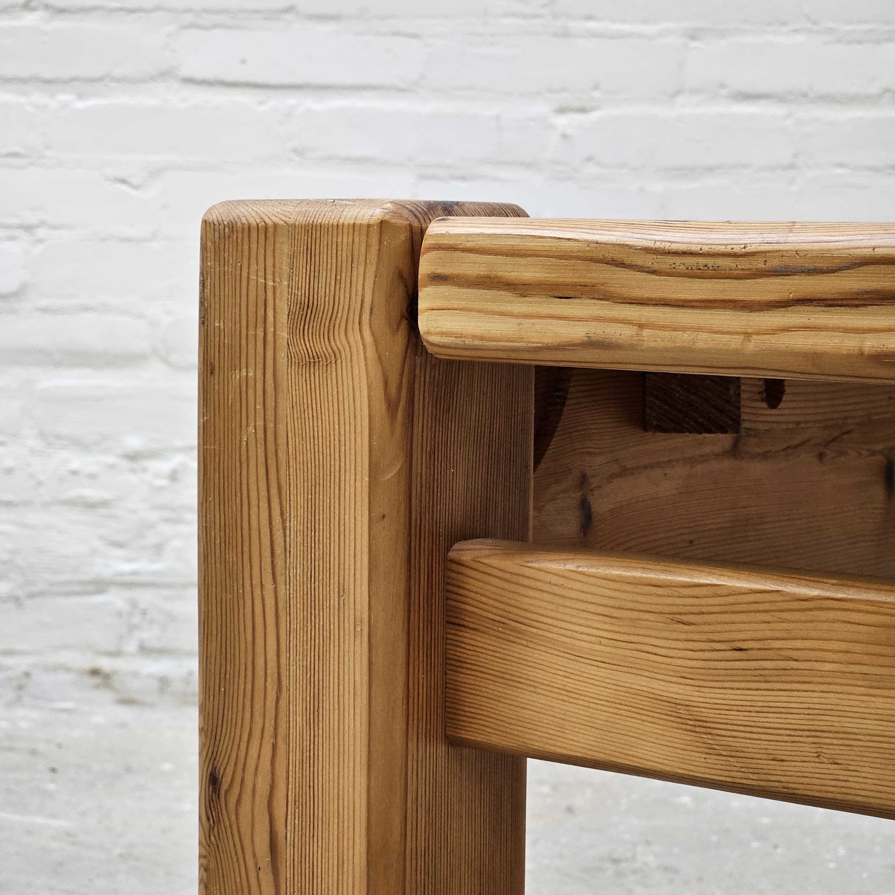 Vintage Coffee Table Pine