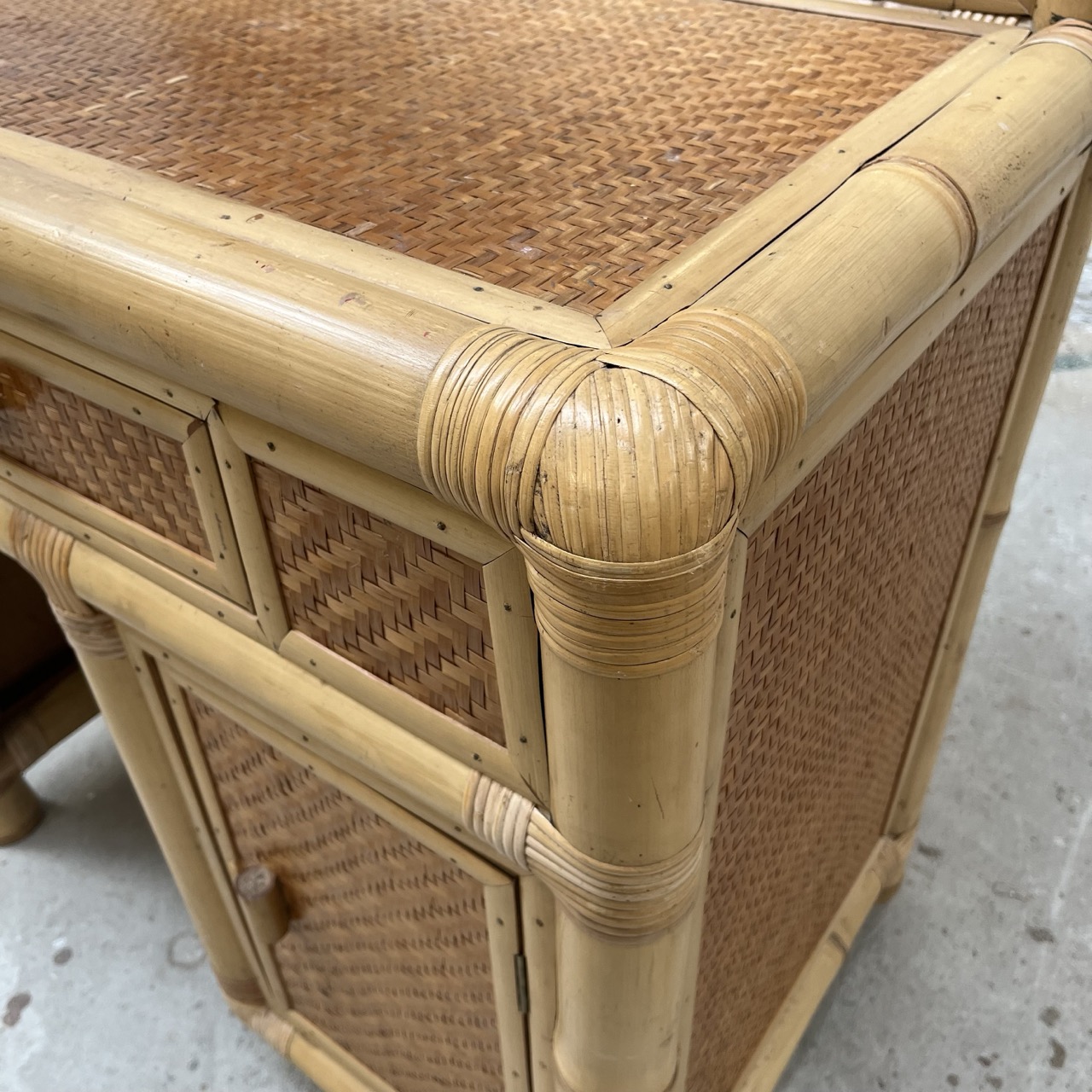 Vintage Dressing Table Vanity