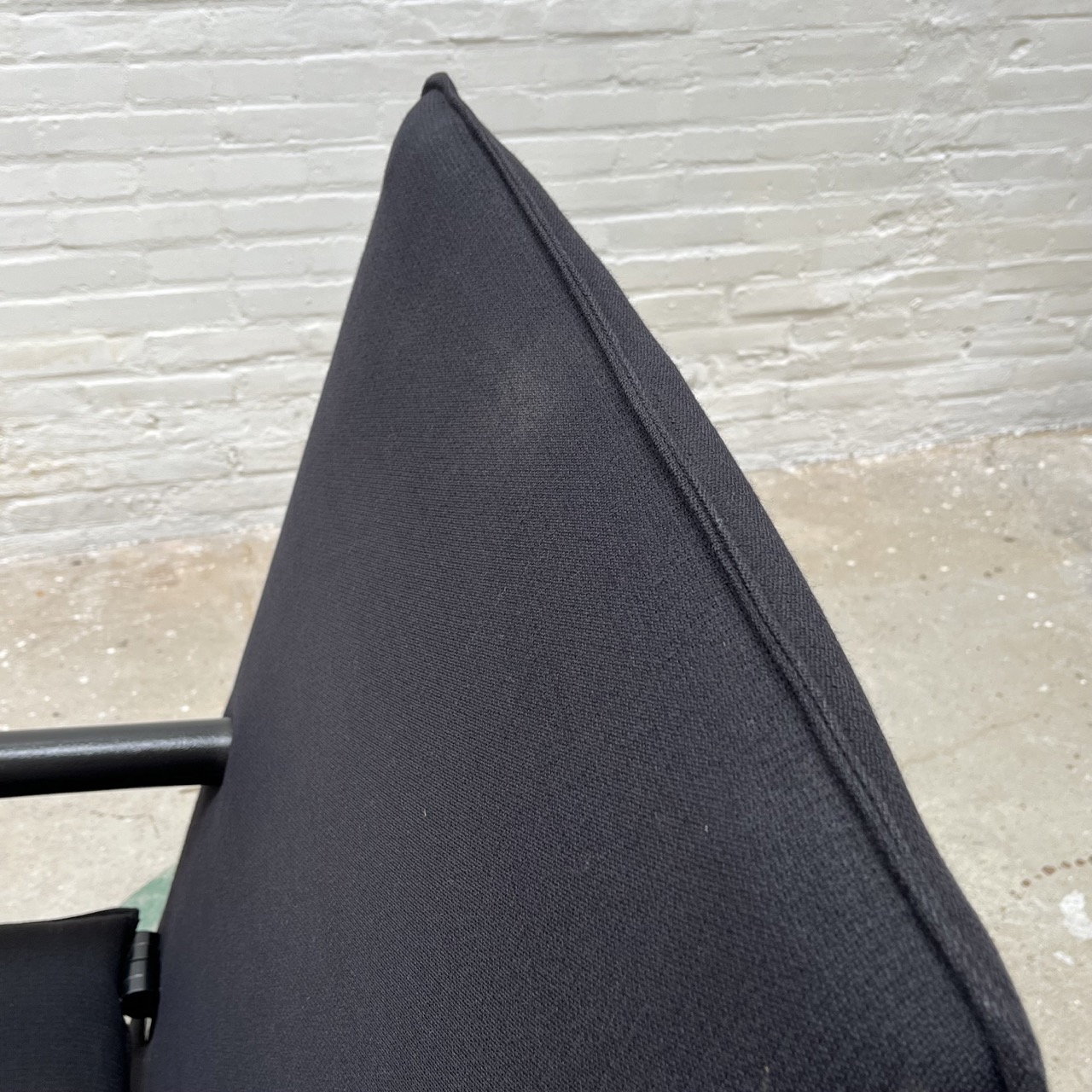 "T-Line" Easy Chair
