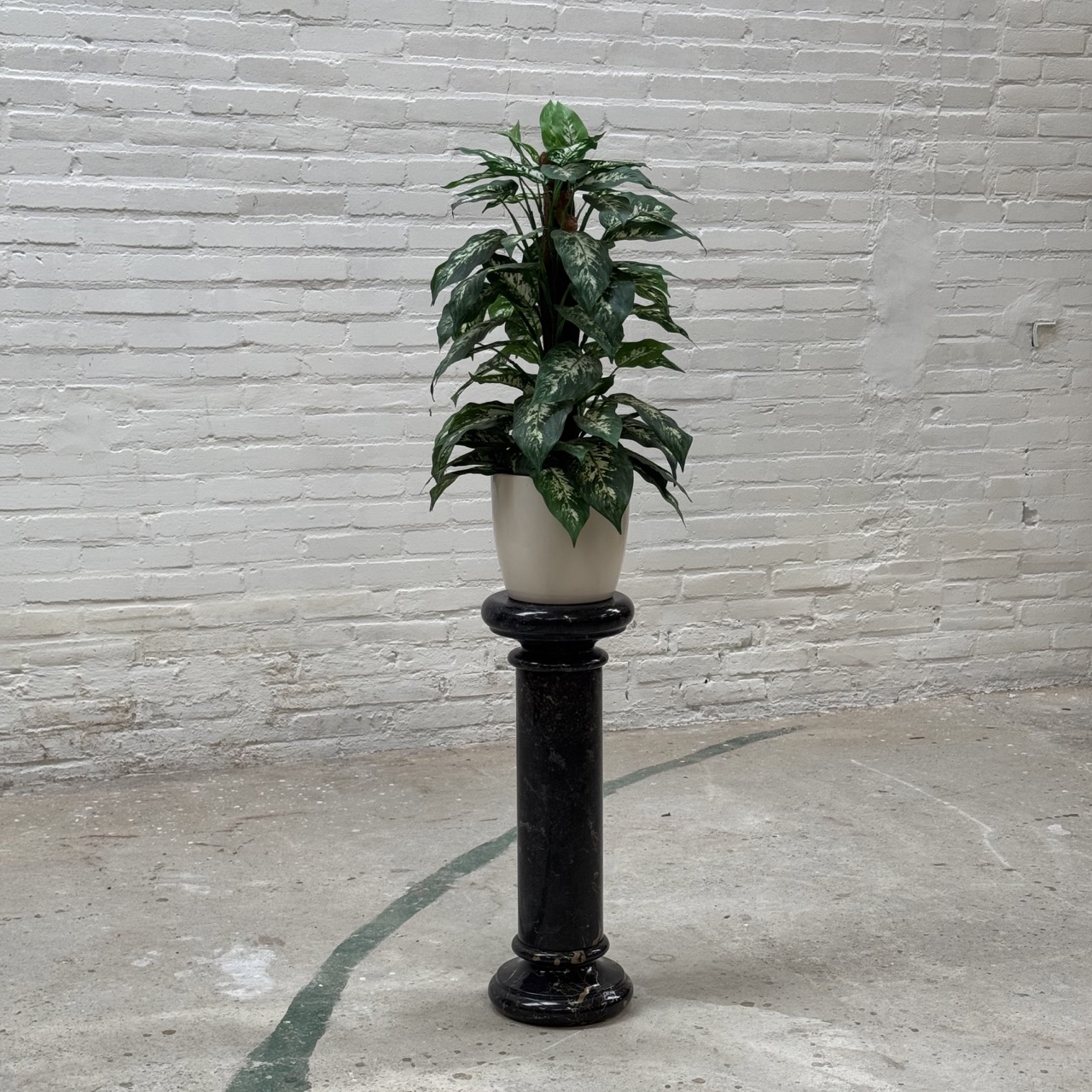Vintage Pedestal Marble 