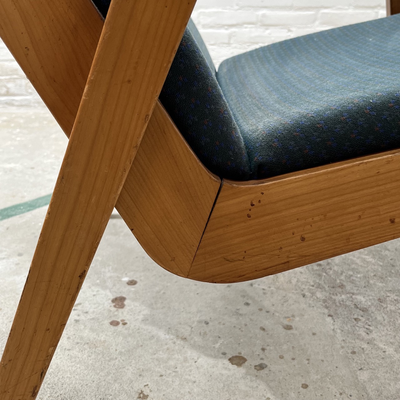 "1611" Lounge Chair "1611" Lounge Chair