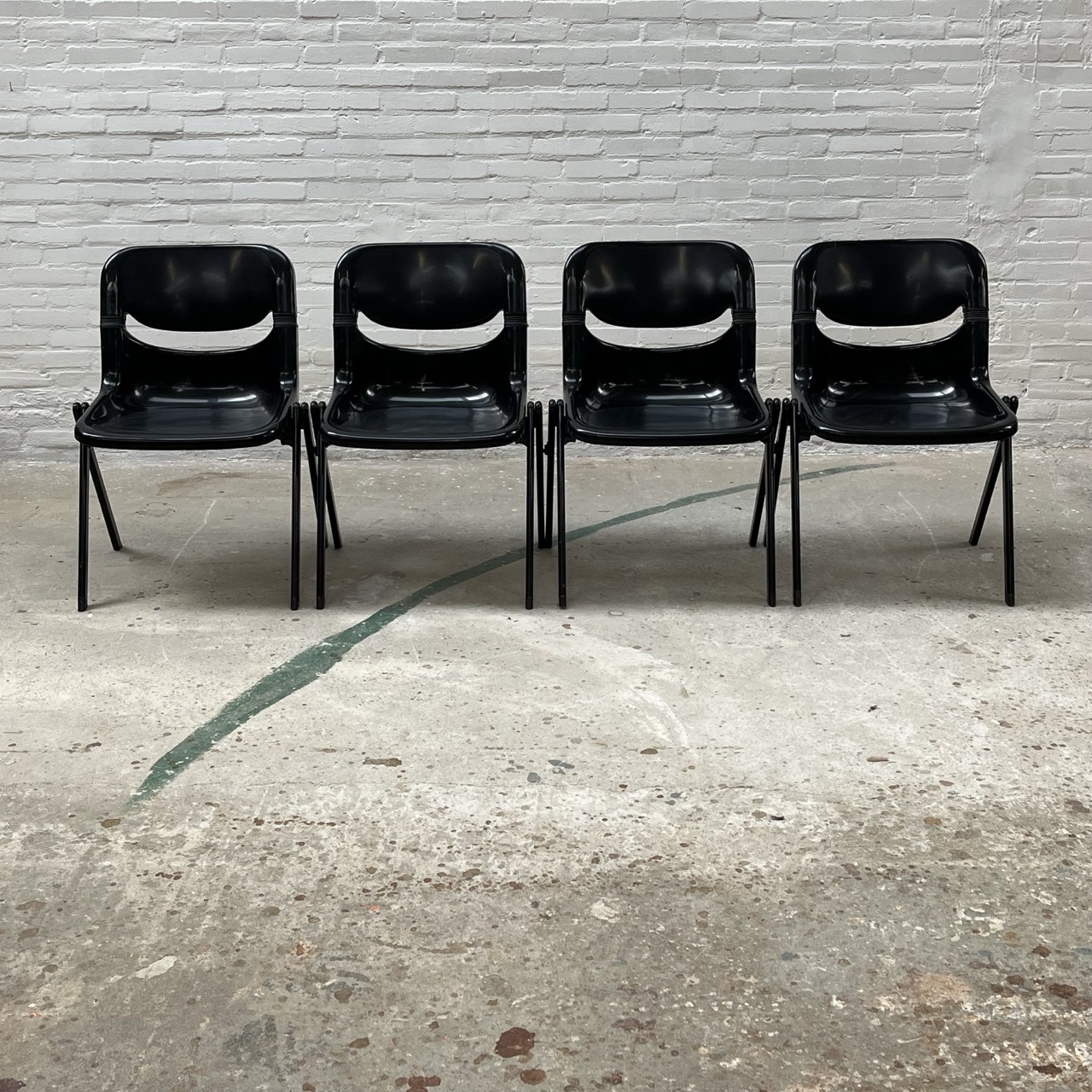 Vintage Chairs "Dorsal"