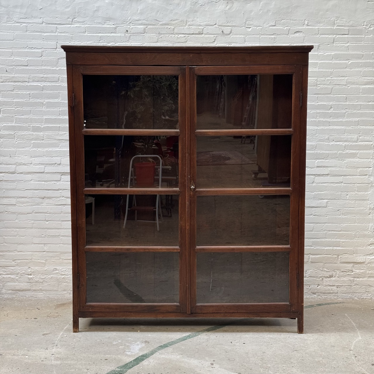 Antique Cabinet Showcase