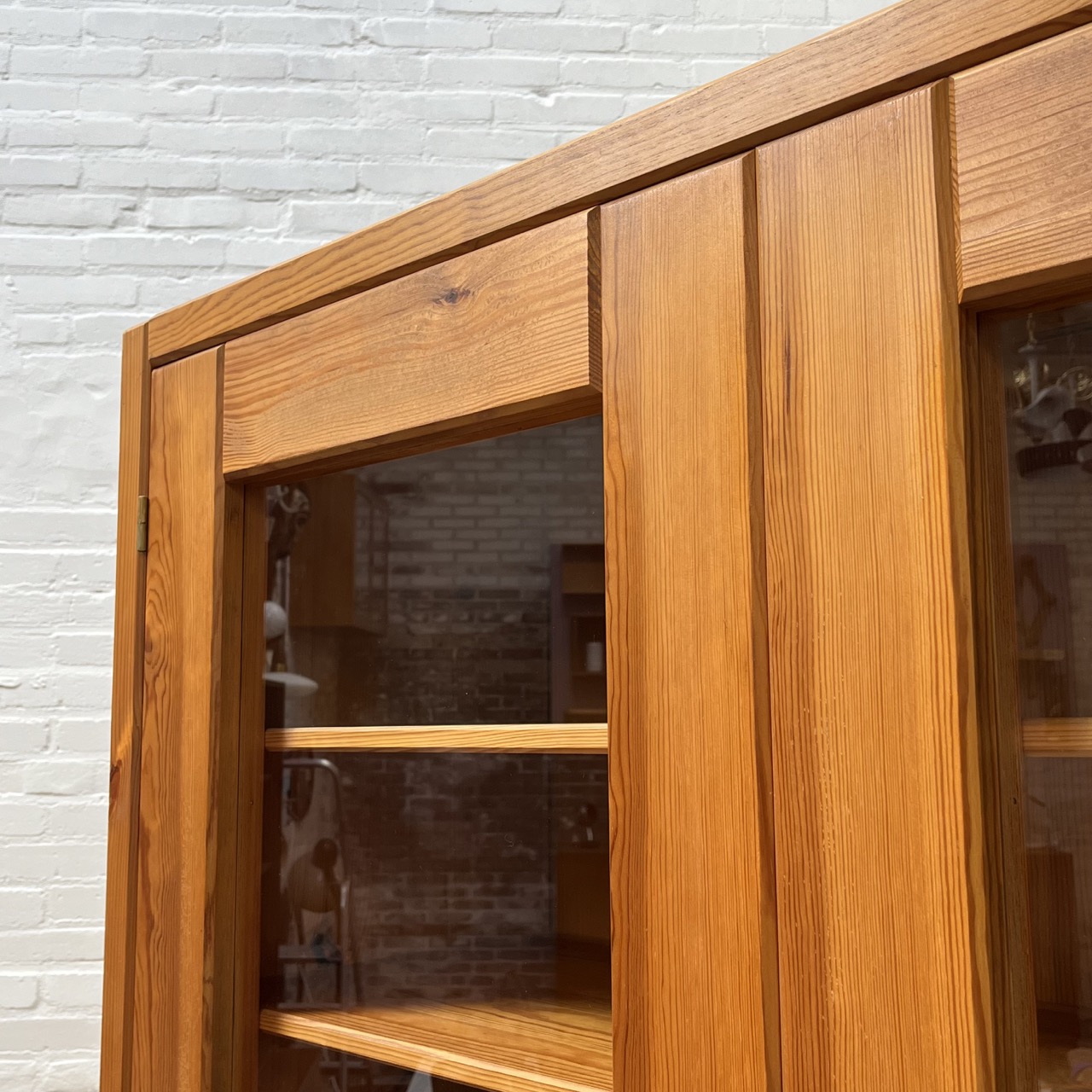 Vintage Cabinet 