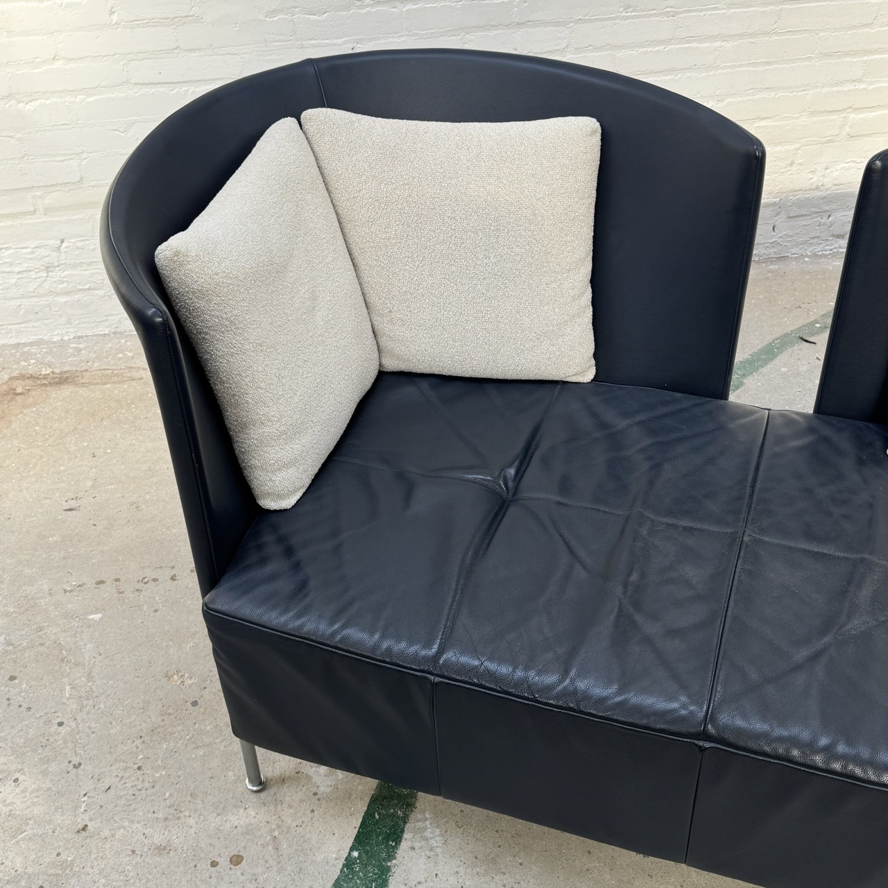 "Scene" Sofa Set