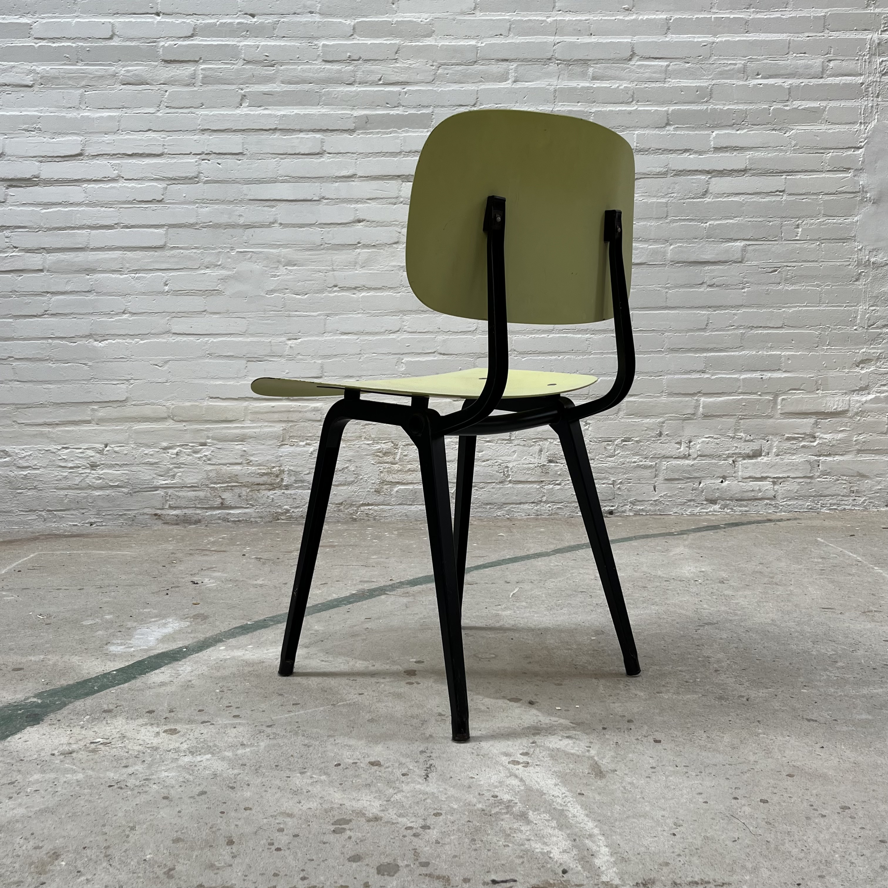 Vintage Chair "Revolt"