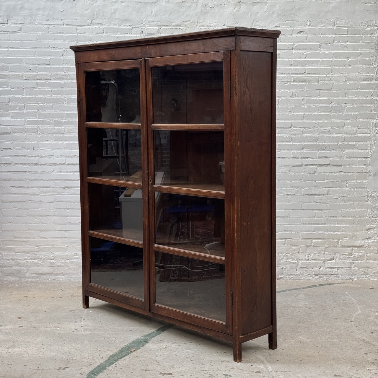 Antique Cabinet Showcase