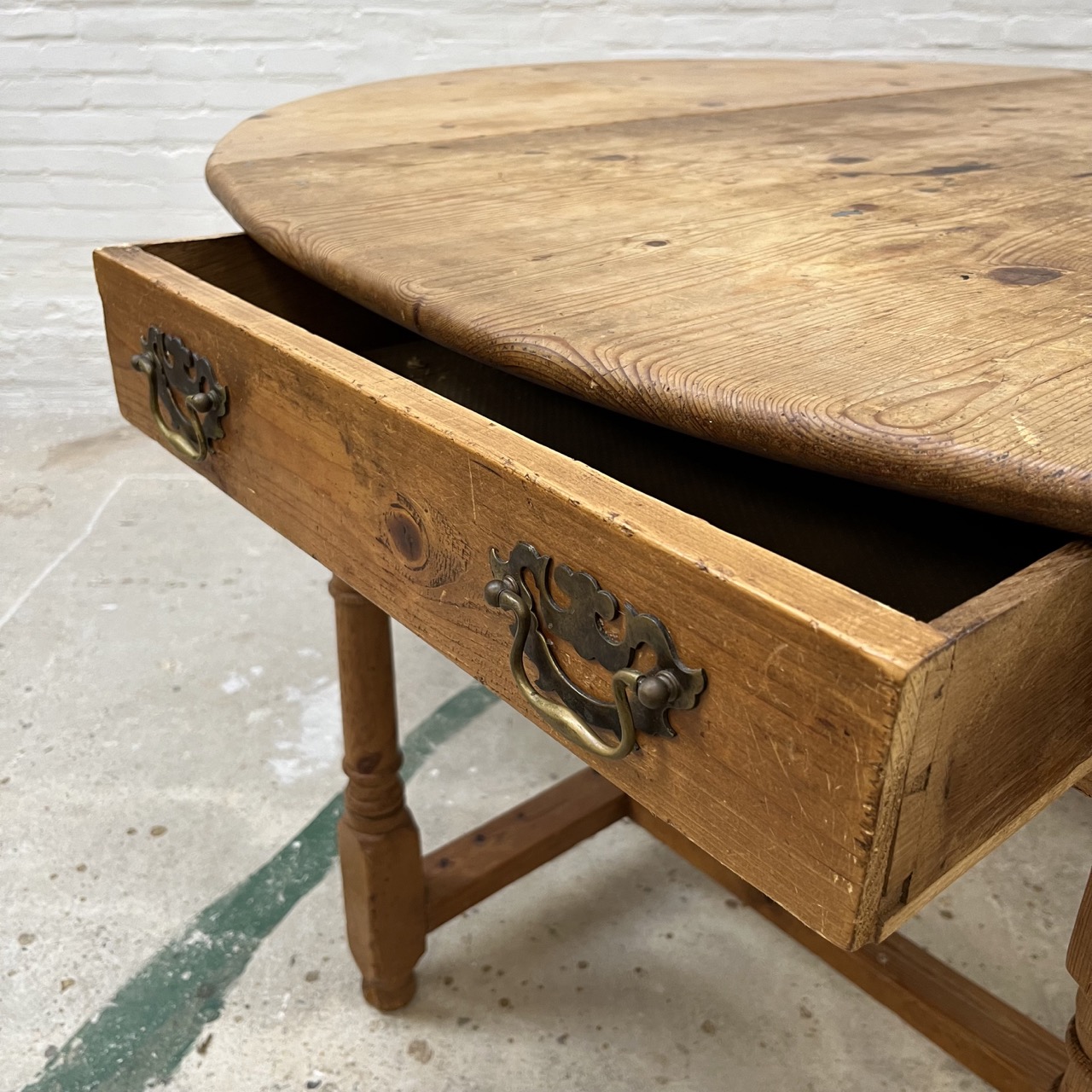 Antique Table Antique Table