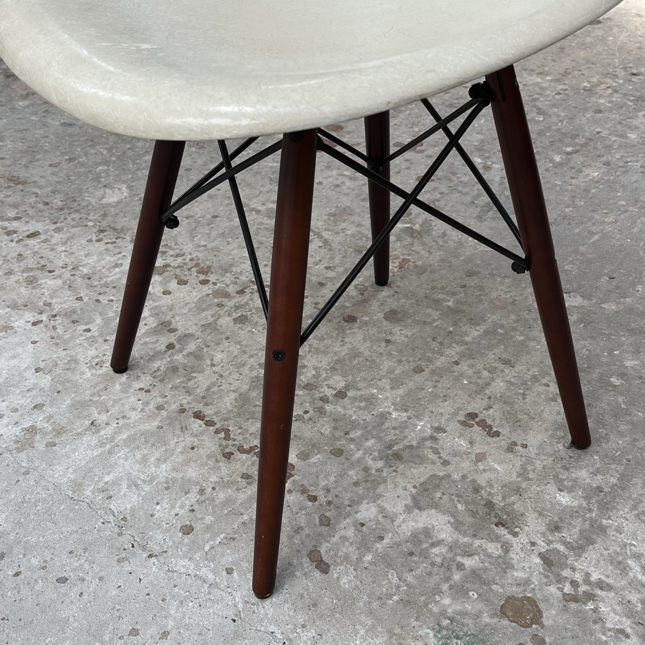 Vintage Chairs "DSW"