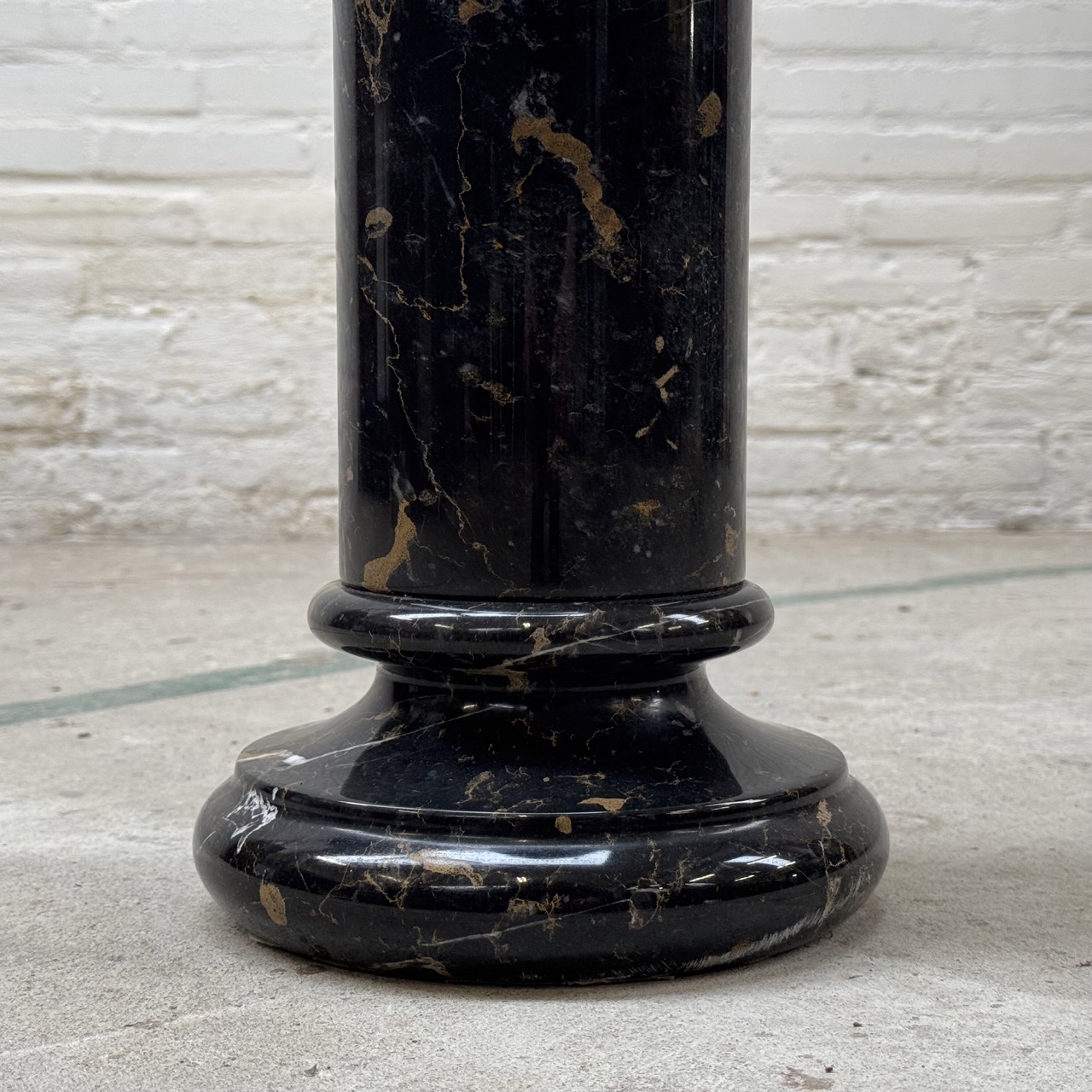 Vintage Pedestal Marble 
