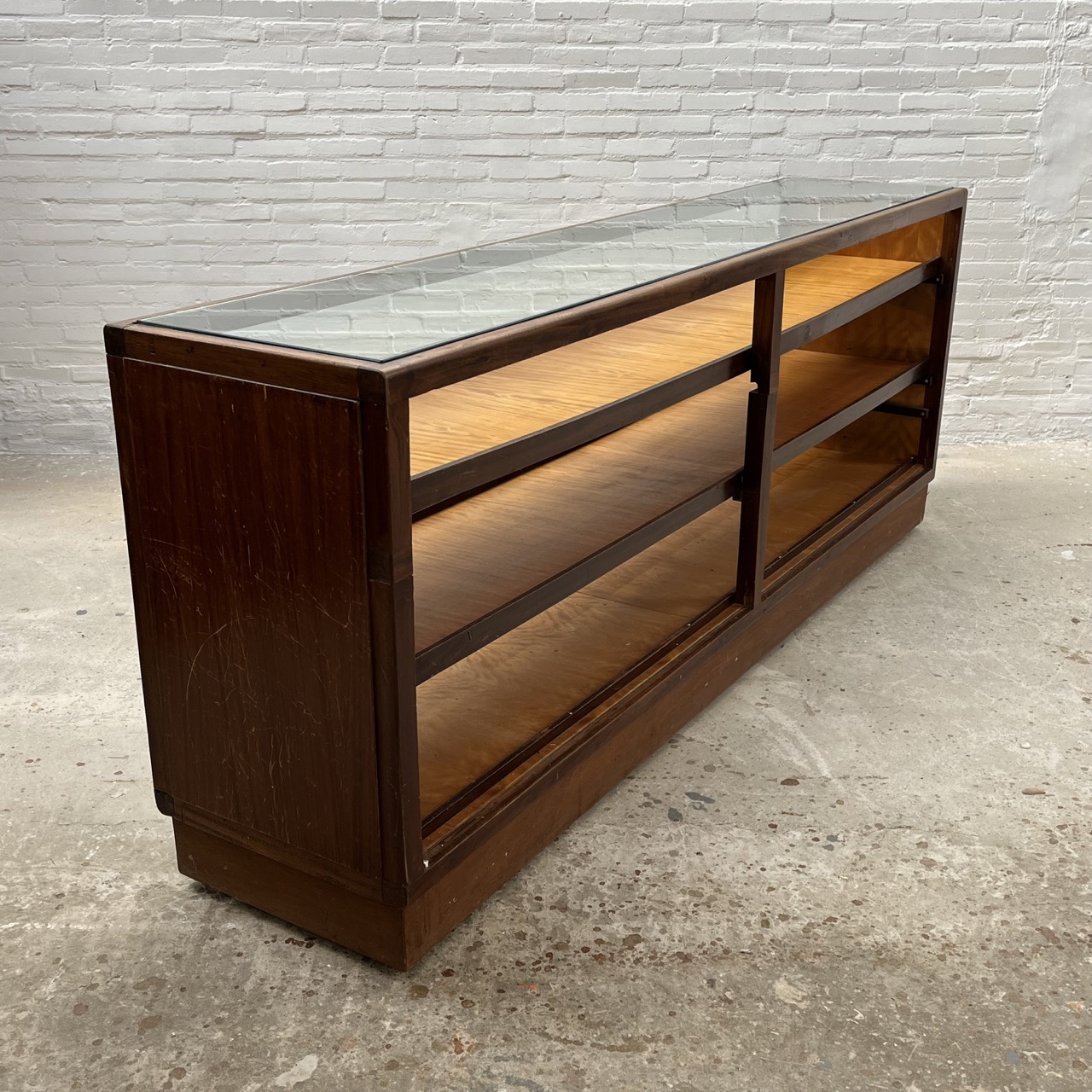 Vintage Counter 