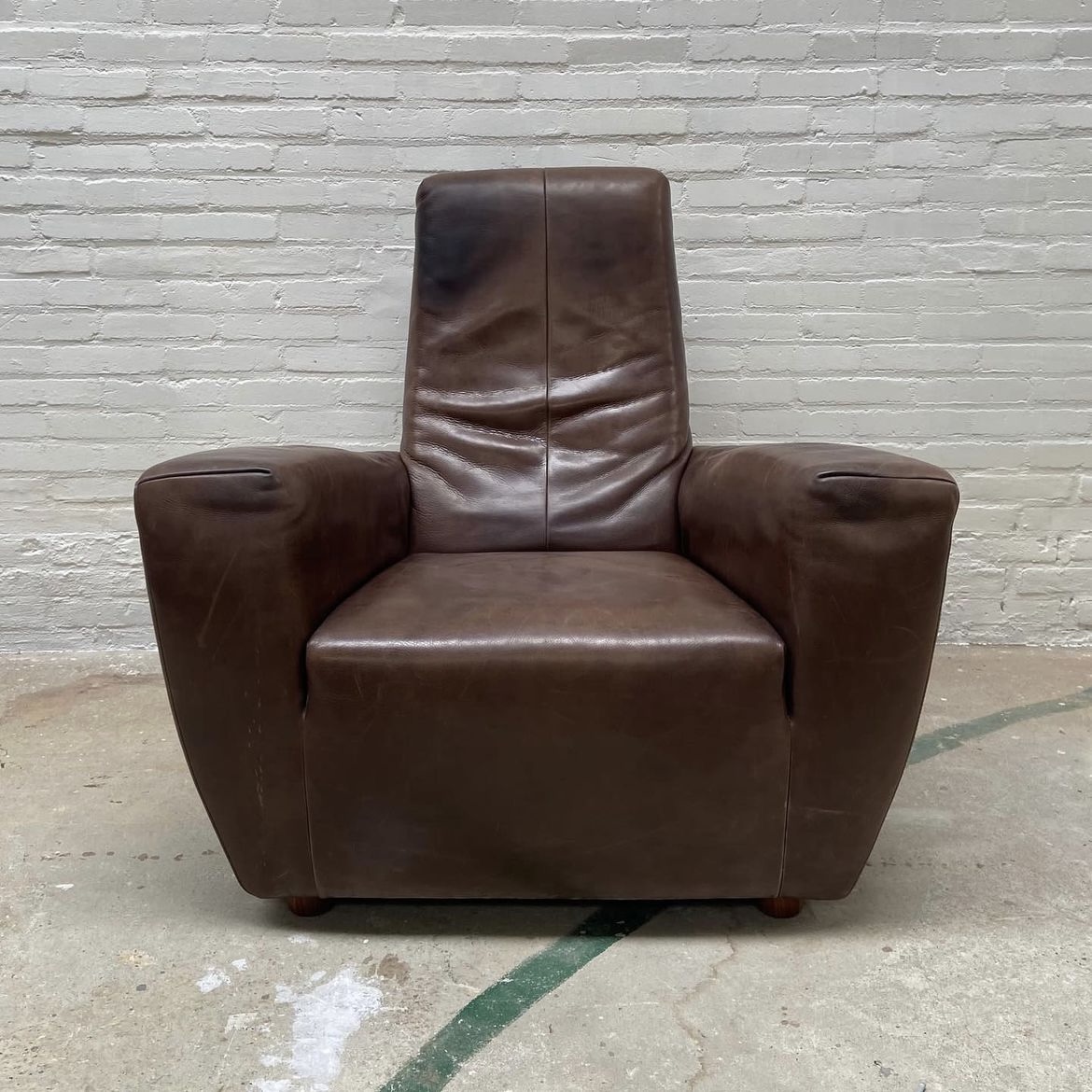 "Longa" Easy Chair 