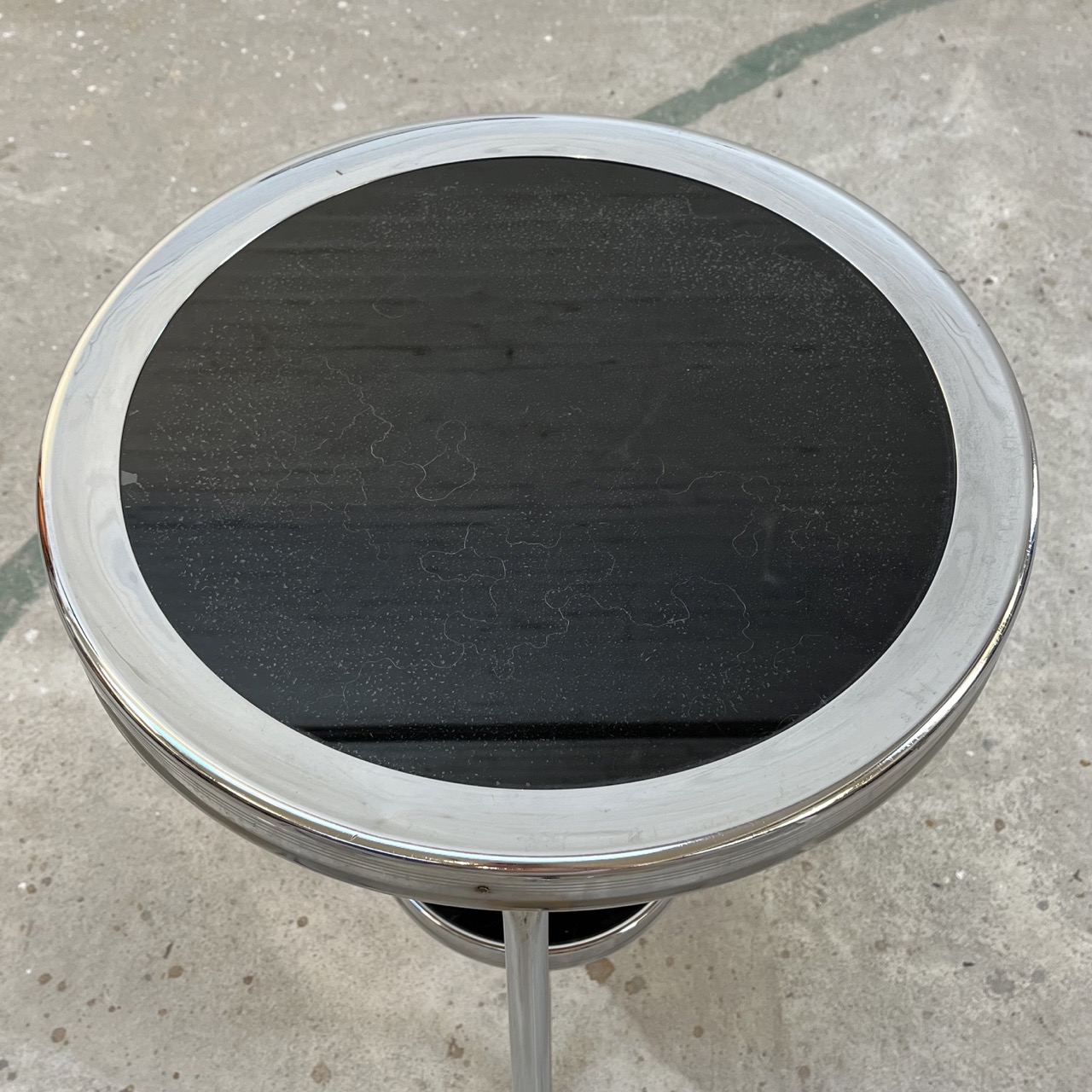 Vintage Sidetable