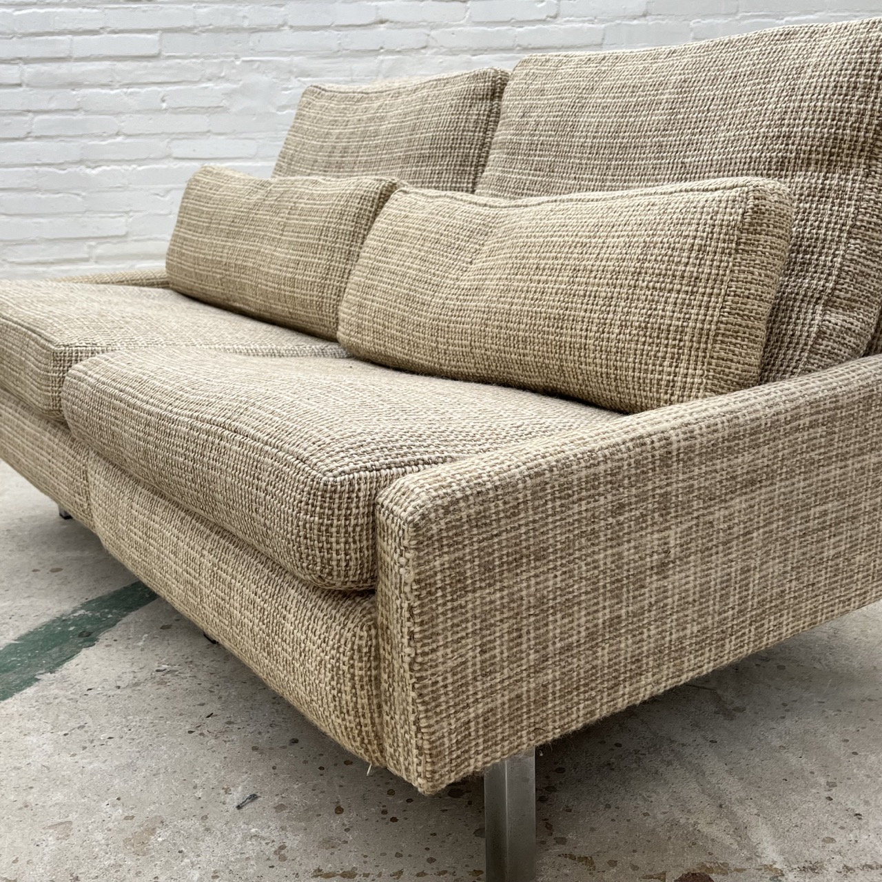 "Conseta" Sofa
