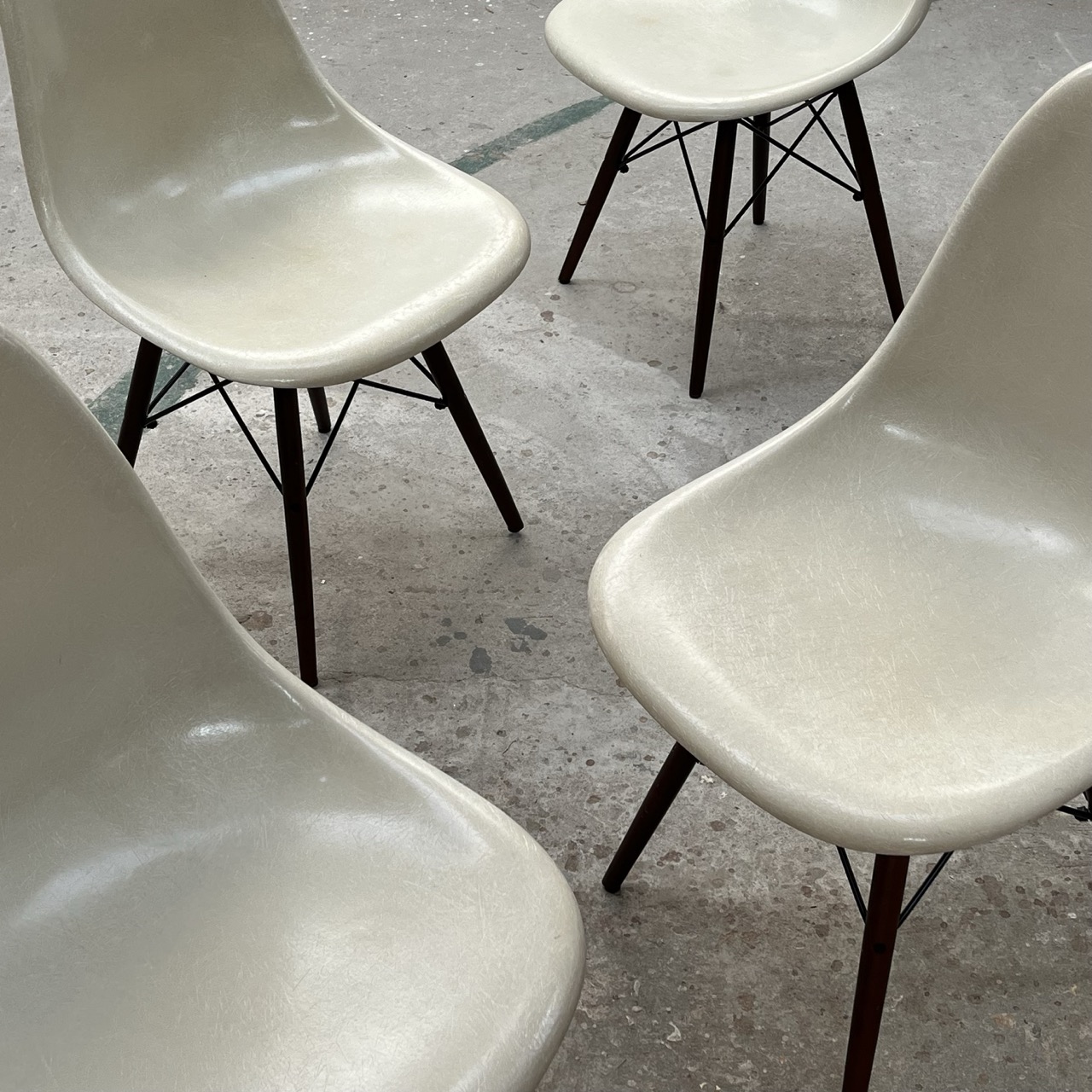 Vintage Chairs "DSW"