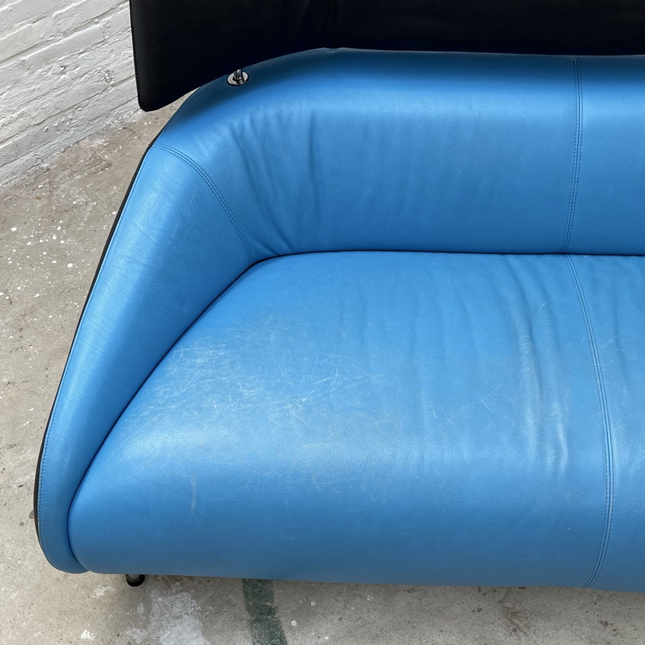 Vintage Sofa "Solymi" 