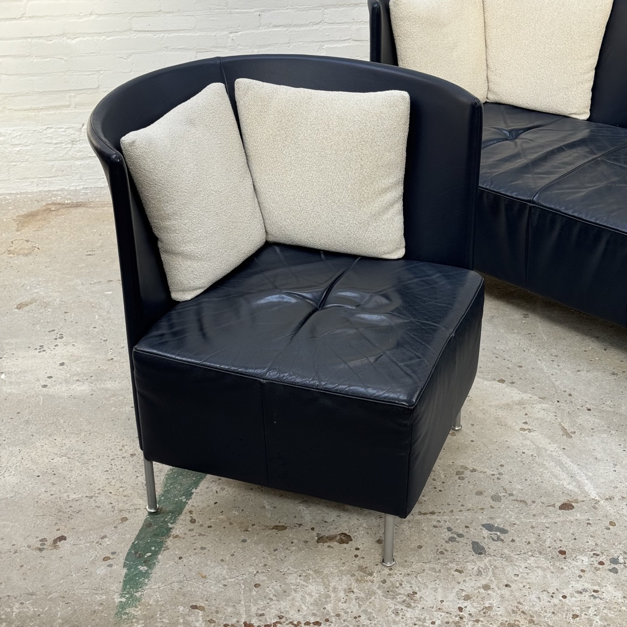 "Scene" Sofa Set "Scene" Sofa Set