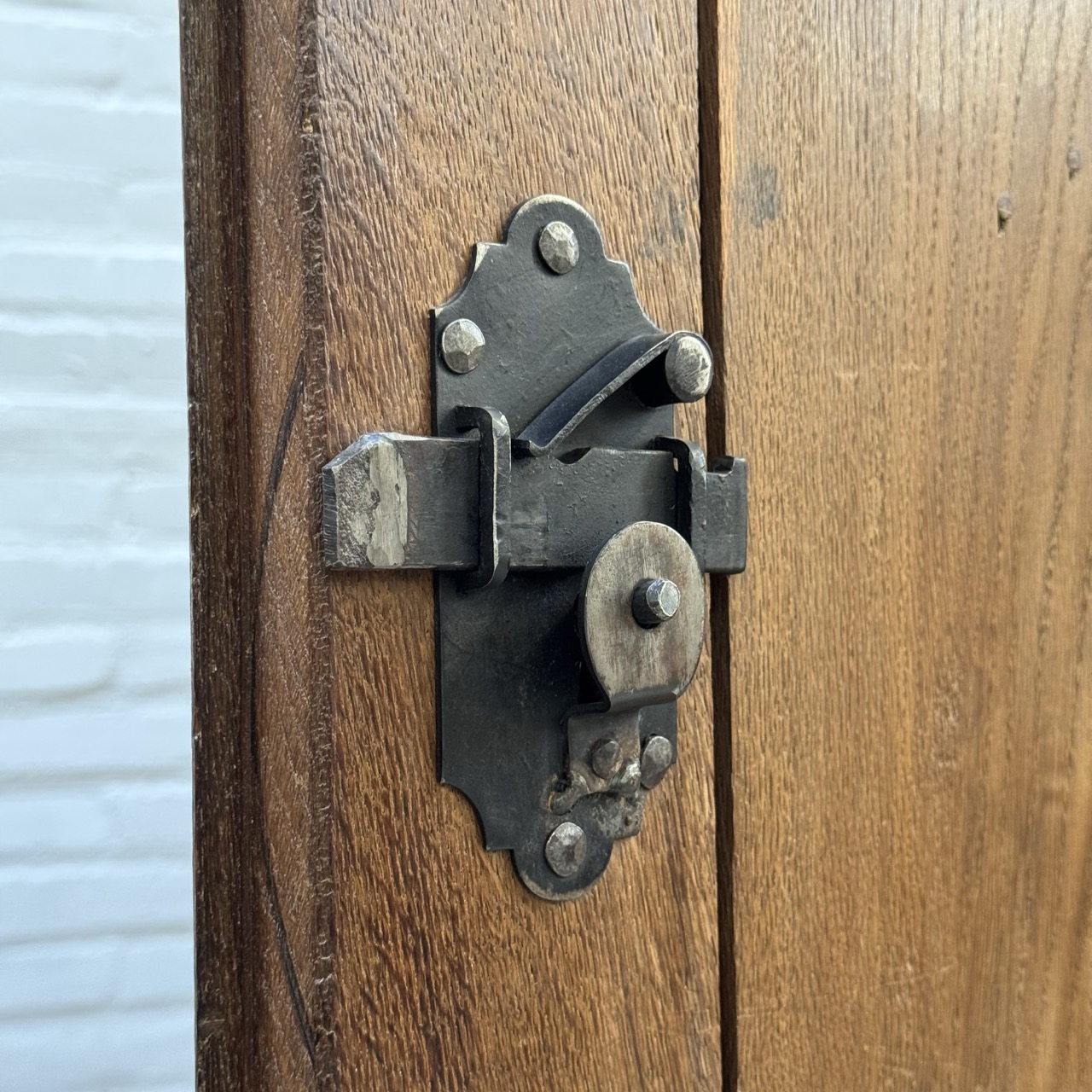 Antique Cabinet '1723'