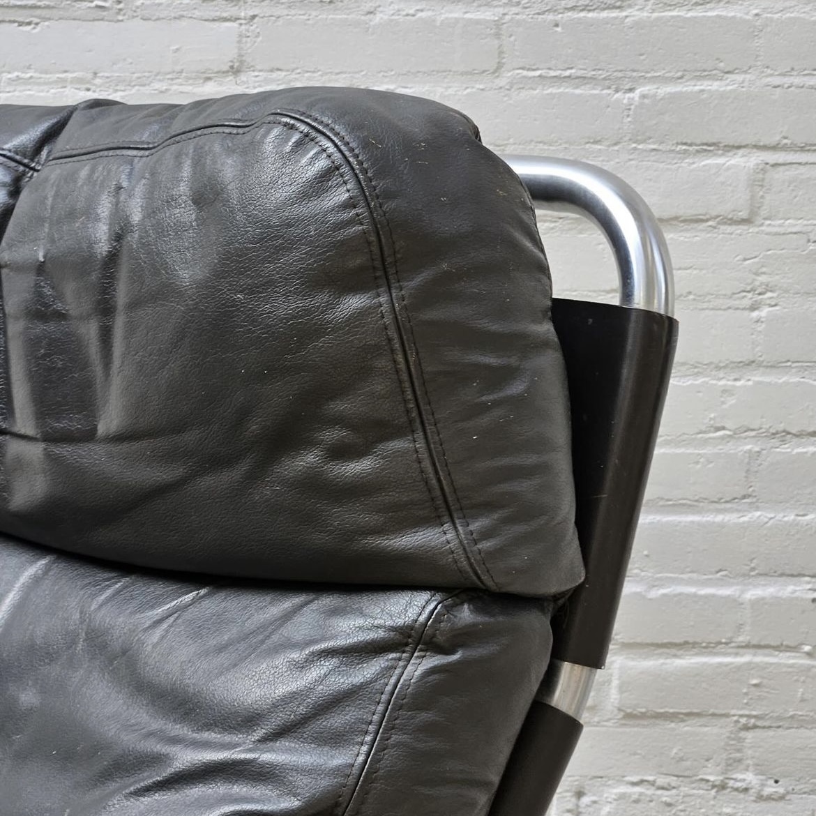 "Mr. Oberman" Easy Chair