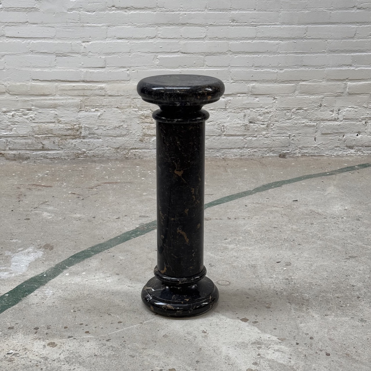 Vintage Pedestal Marble 