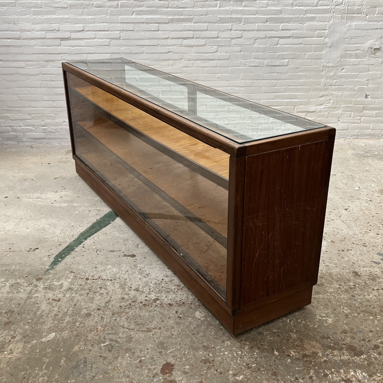 Vintage Counter 
