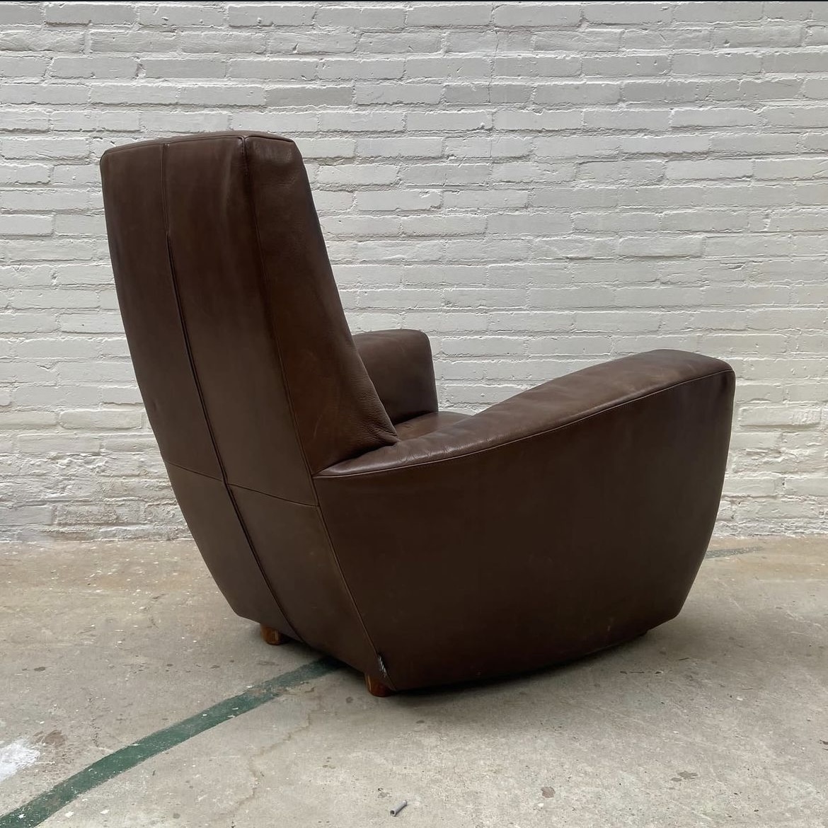 "Longa" Easy Chair 