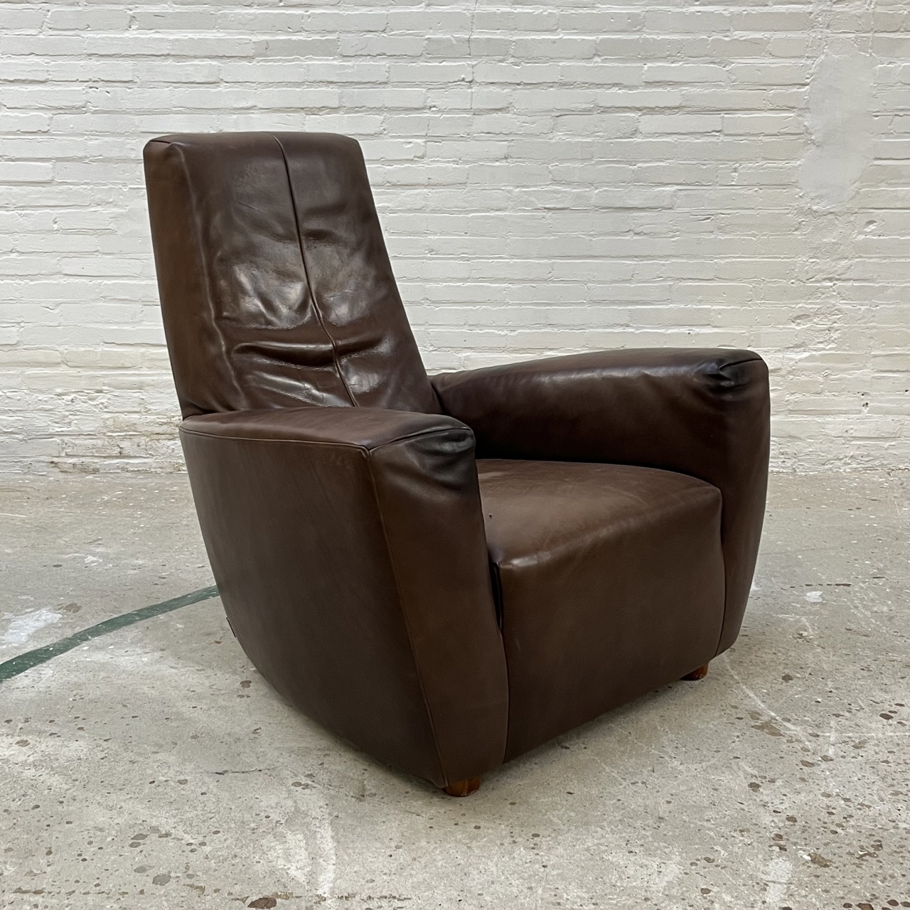 "Longa" Easy Chair