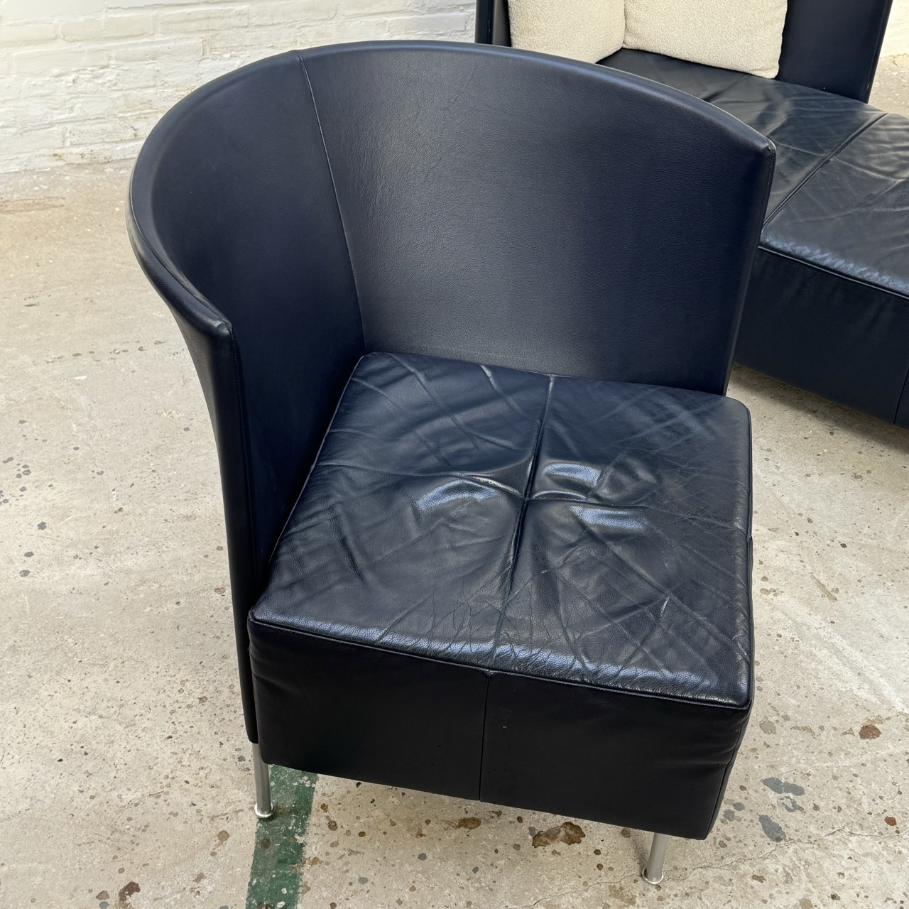 "Scene" Sofa Set "Scene" Sofa Set