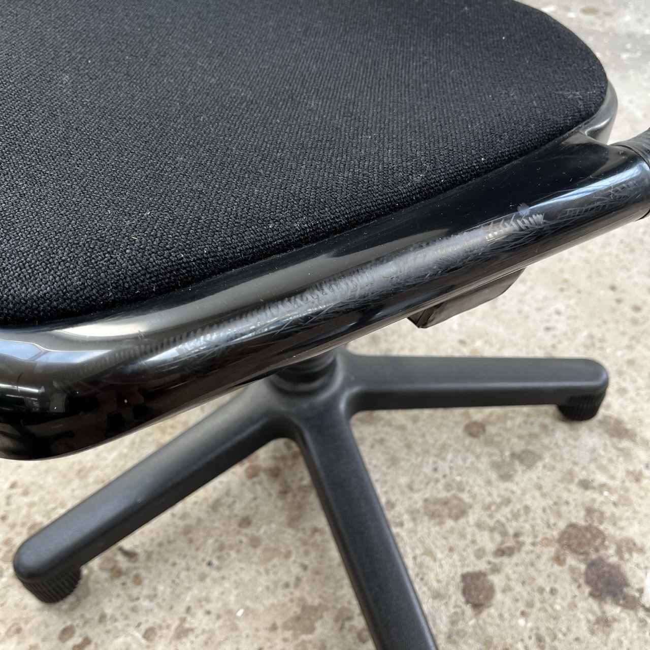 Vintage Chair 'Vertebra Operational' 