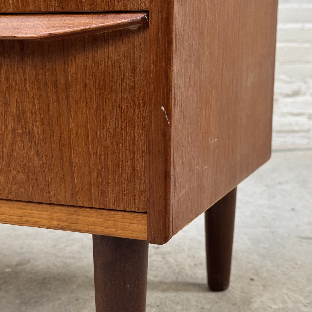 Vintage Chest Of Drawers