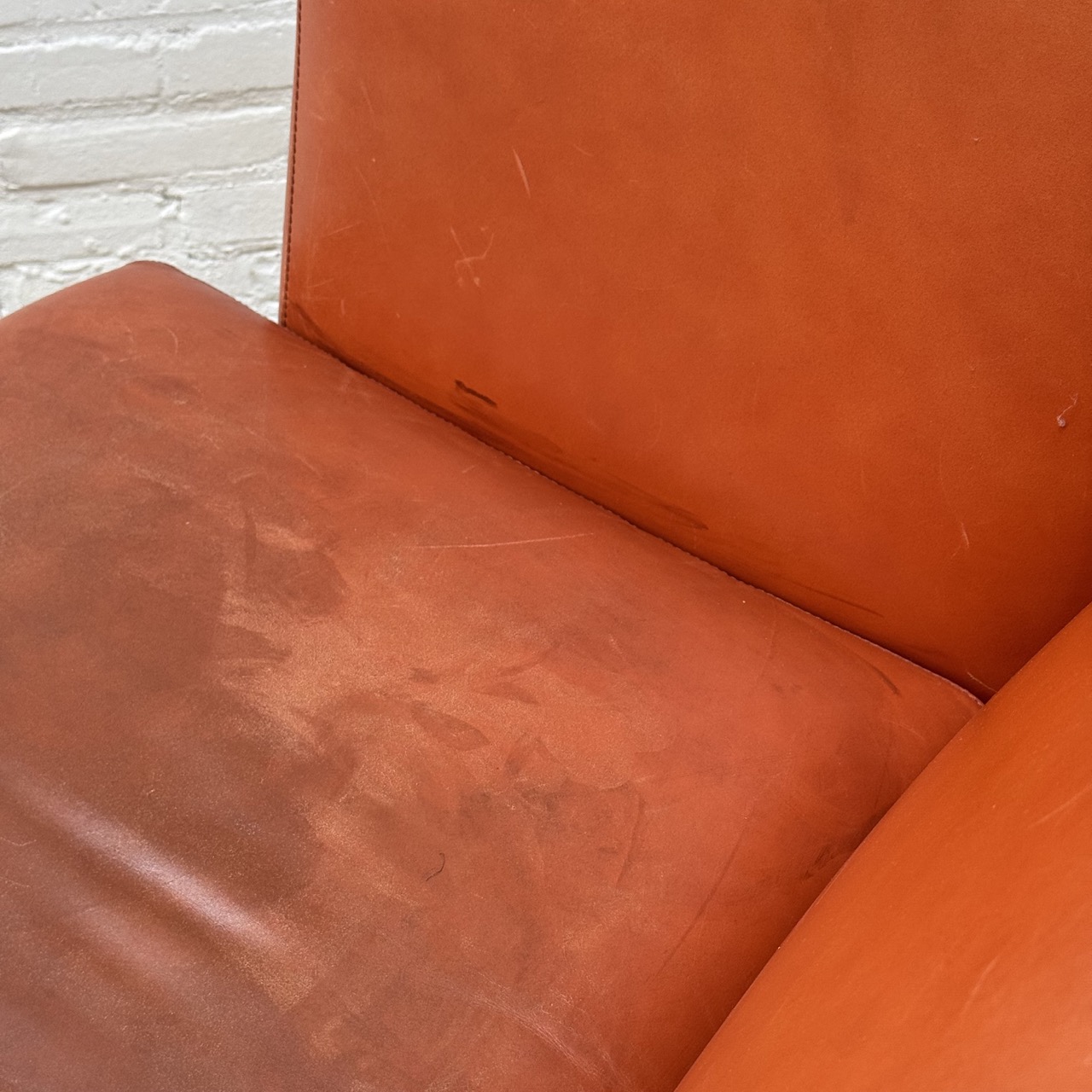 'Morris' Vintage Sofa 'Morris' Vintage Sofa