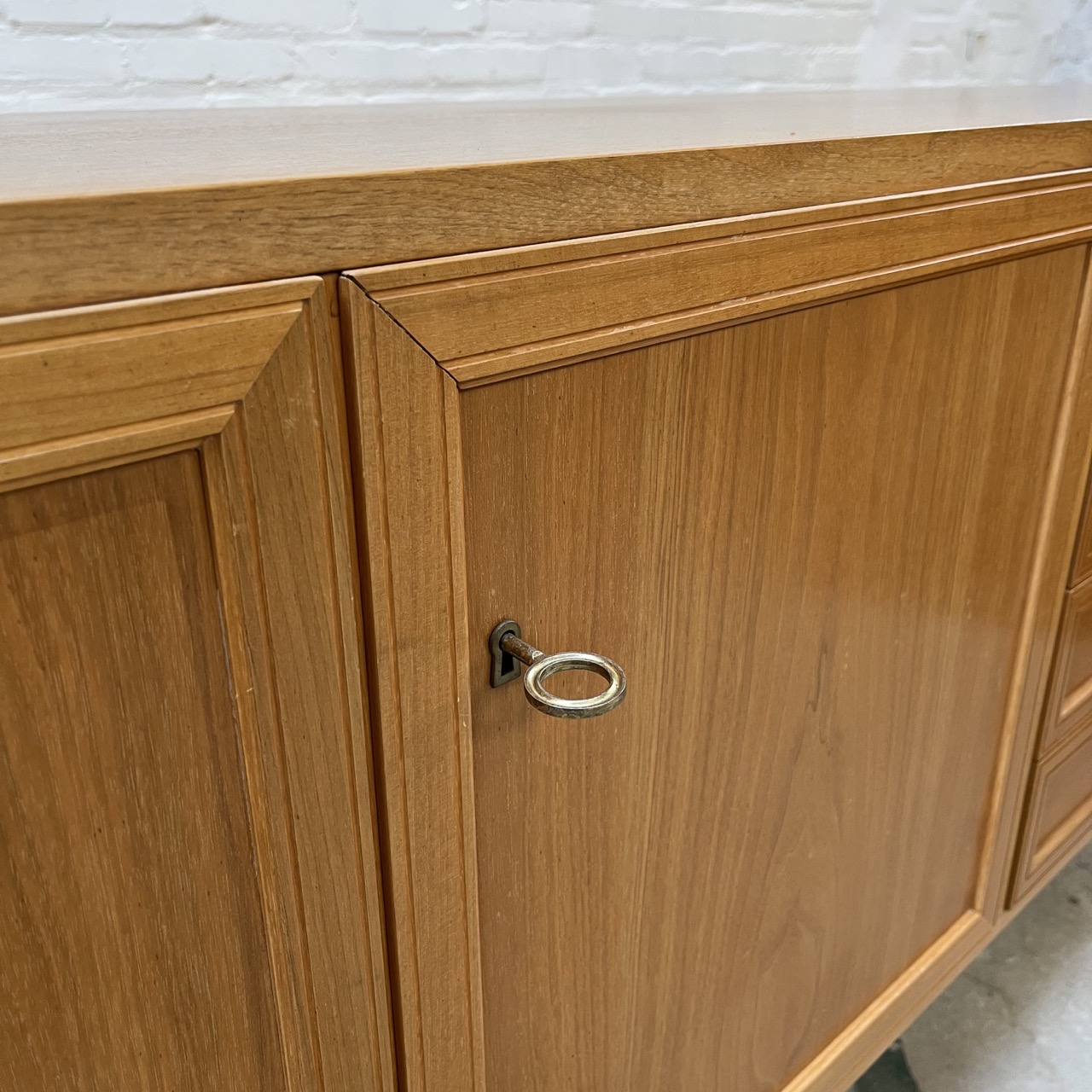 Vintage Sideboard Musterring 