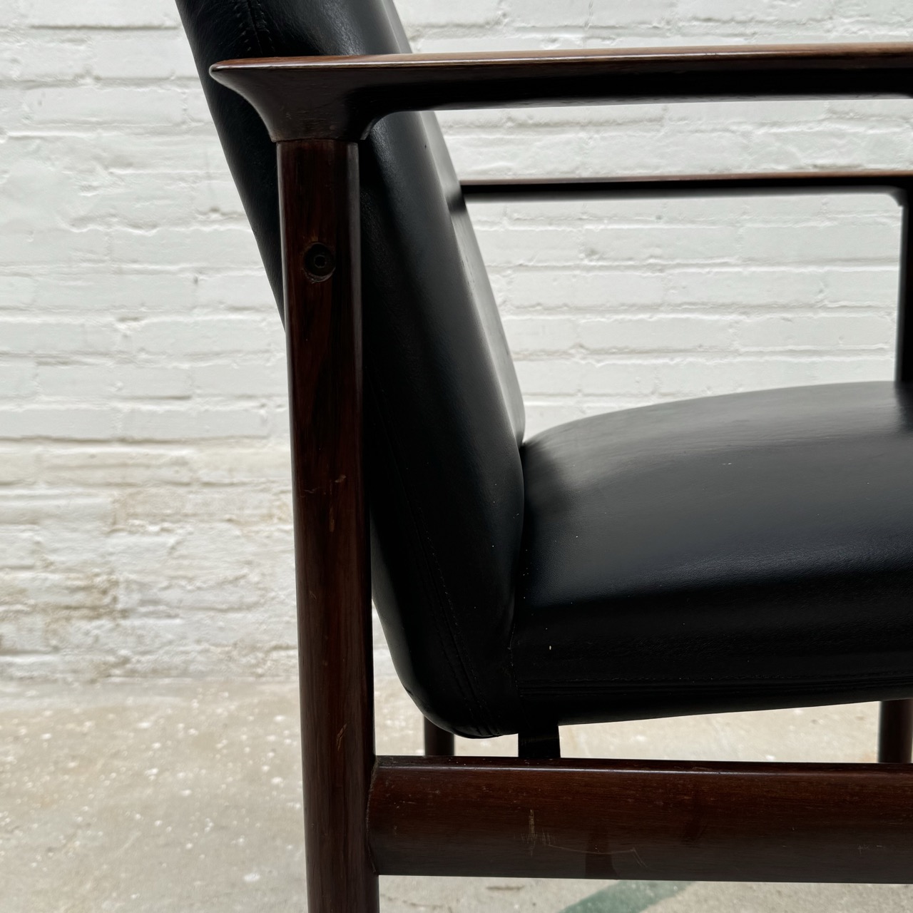"Impala" Easy Chair