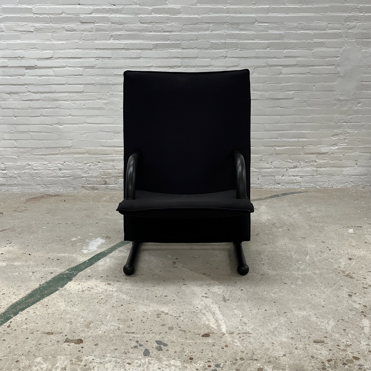 "T-Line" Easy Chair