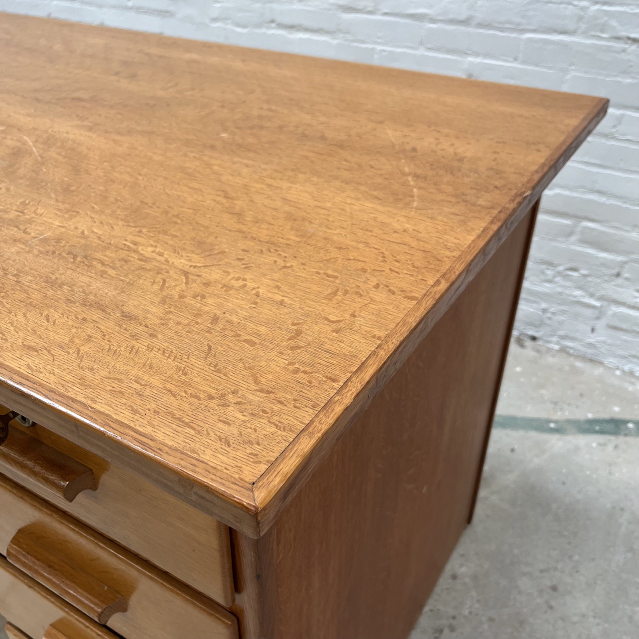 Vintage Desk Vintage Desk