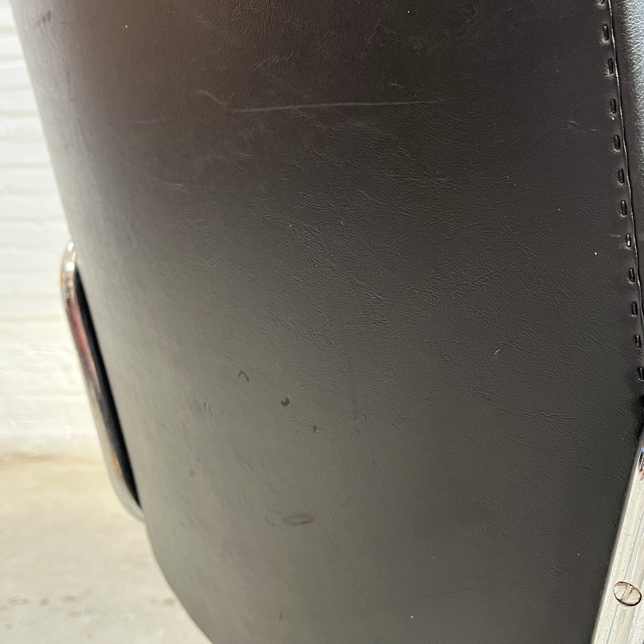 "4014" Arm Chair "4014" Arm Chair