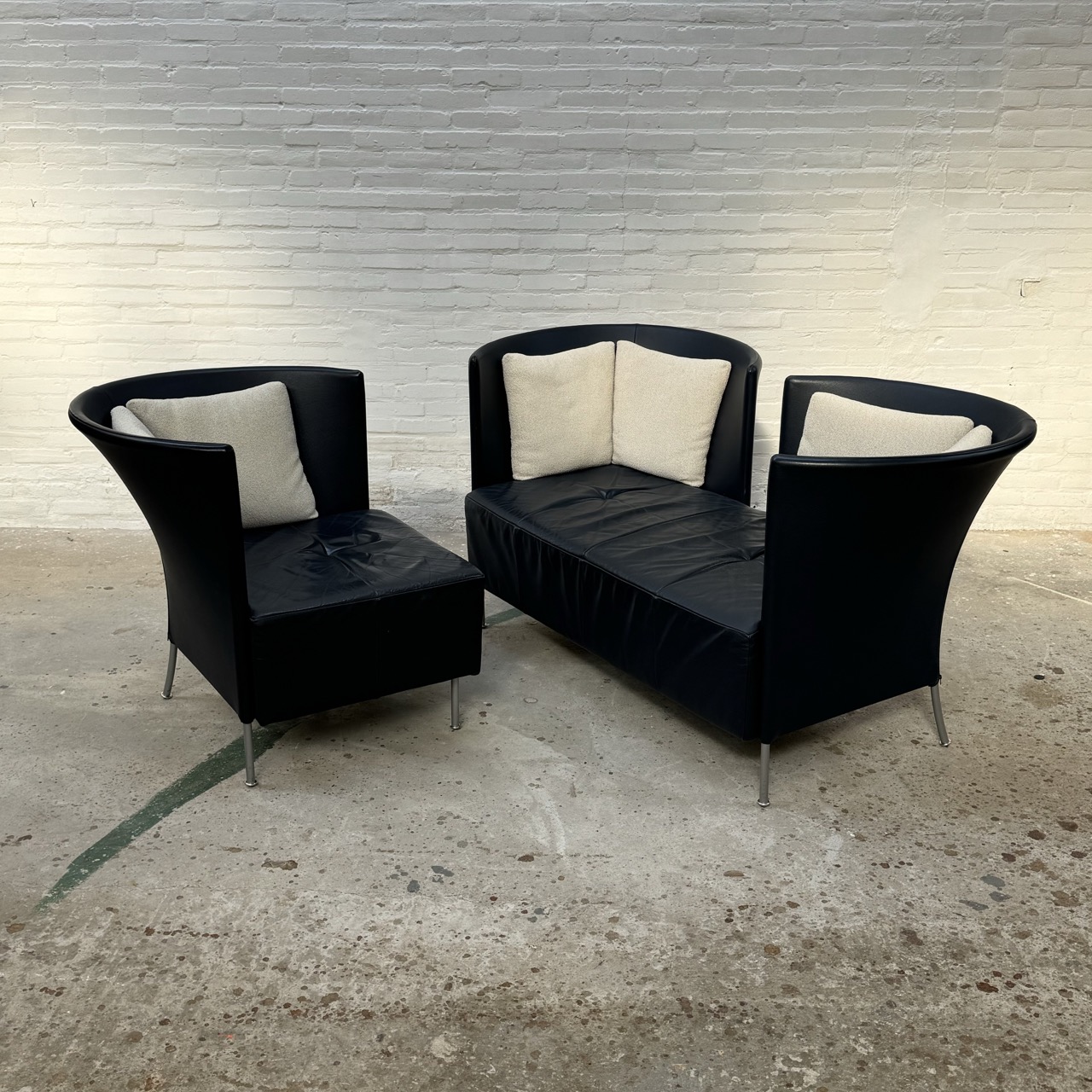 "Scene" Sofa Set