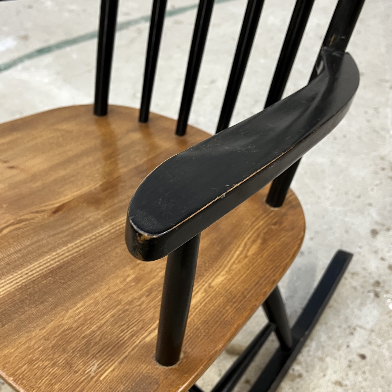 Vintage Rocking Chair Vintage Rocking Chair