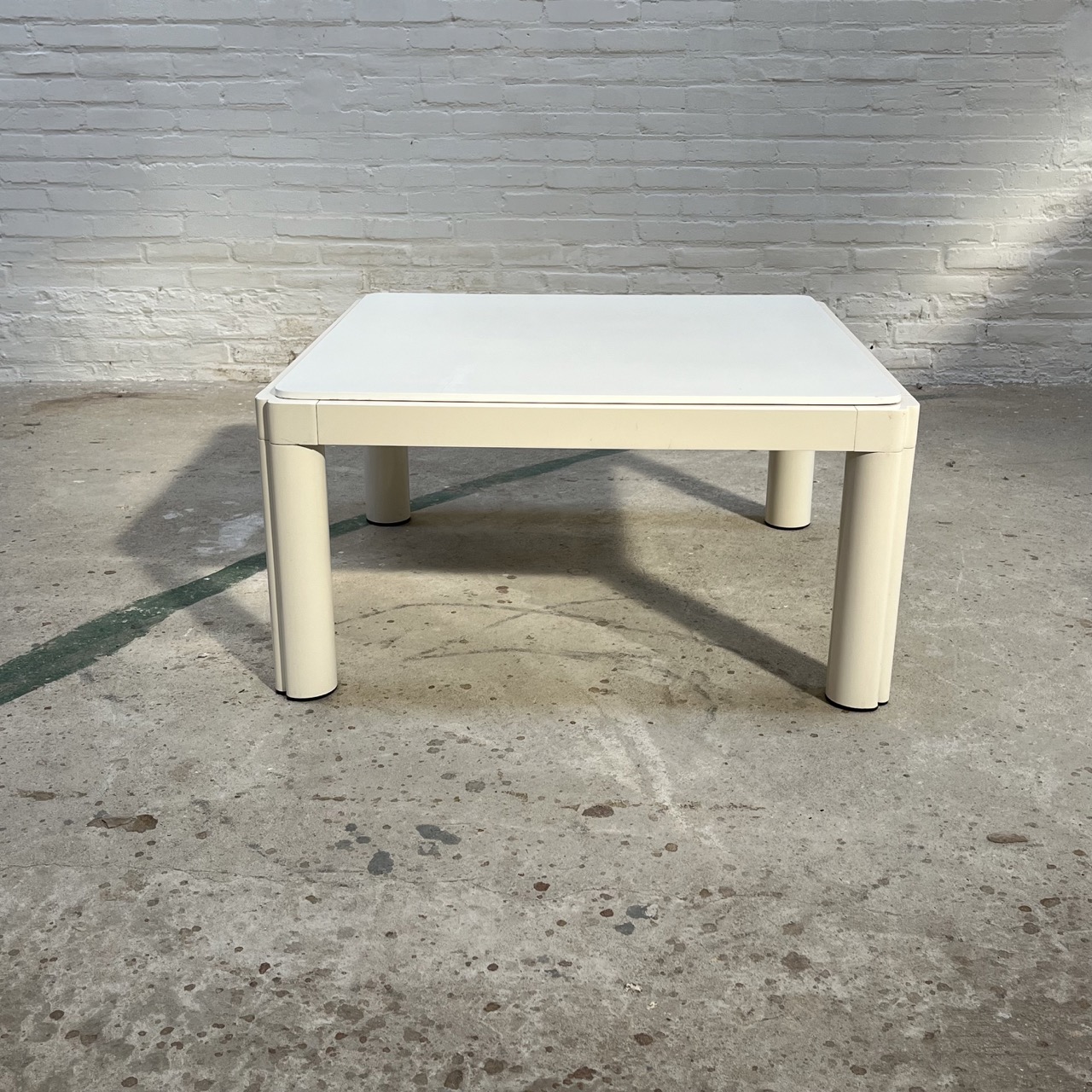 "100" Coffee Table