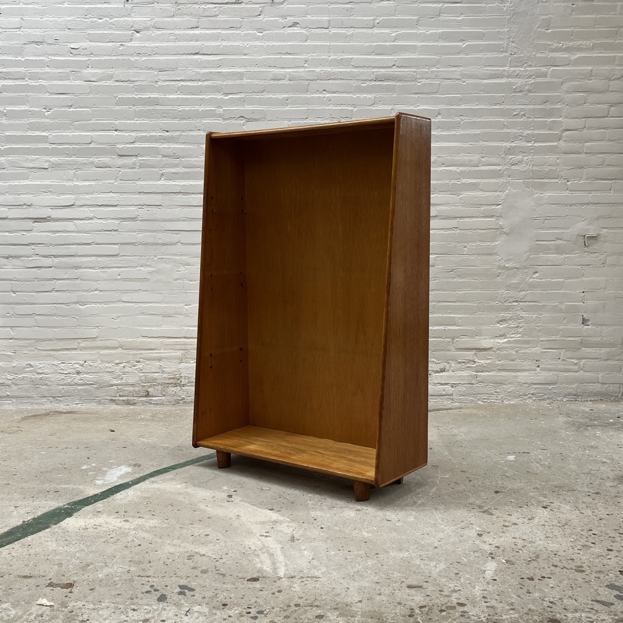 "Model BE02" Bookcase "Model BE02" Bookcase