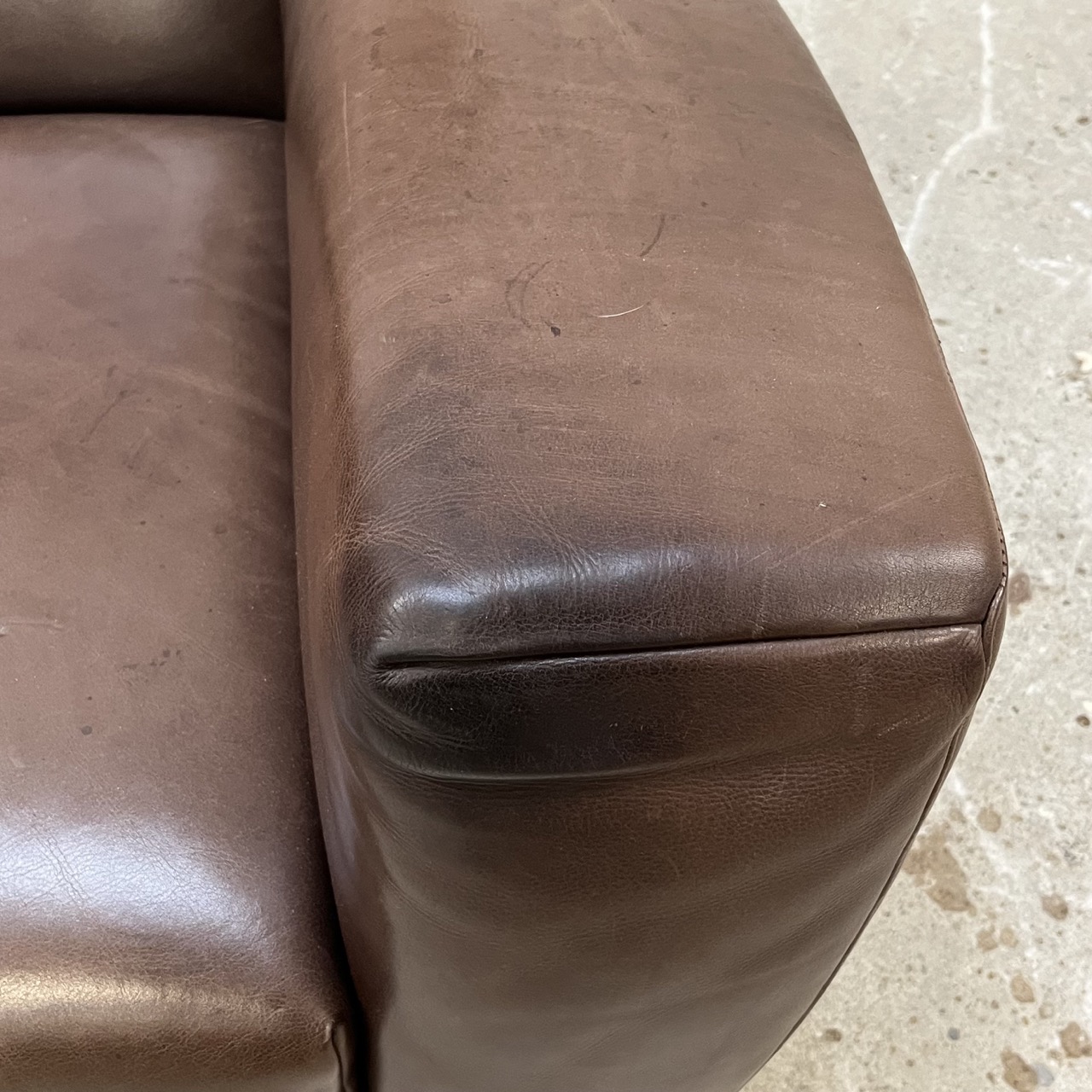 "Longa" Easy Chair