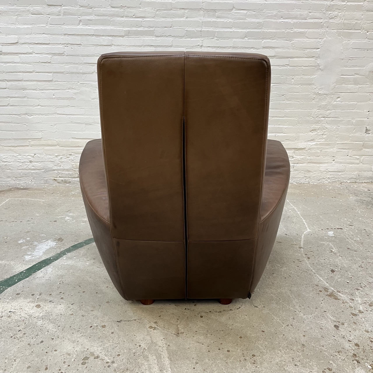 "Longa" Easy Chair